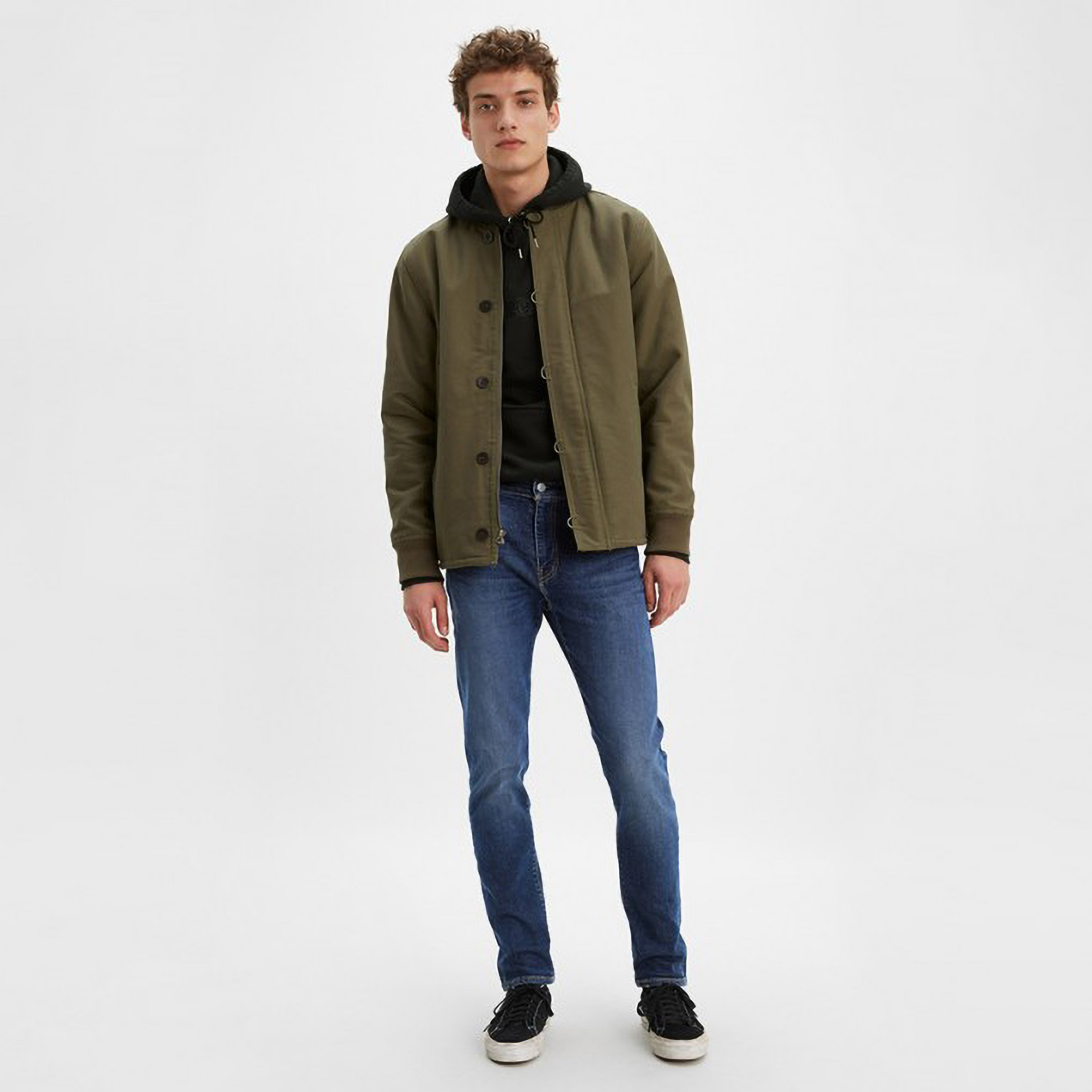 بنطال جينز من ليفايز بلون ازرق ذو قصة مدببة وجيب متوسط الارتفاع-men-clothing-jeans-image-3