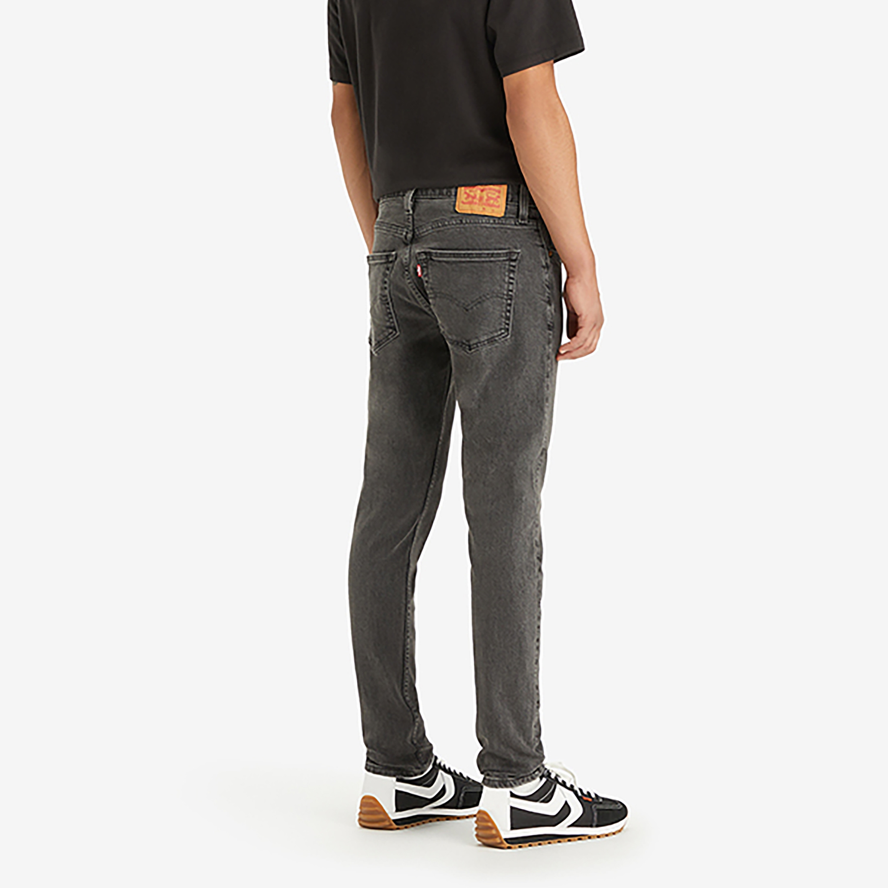 Levi's Tapered Fit Black 5-Pockets Men's Jeans Inseam 32-men-clothing-jeans-image-3