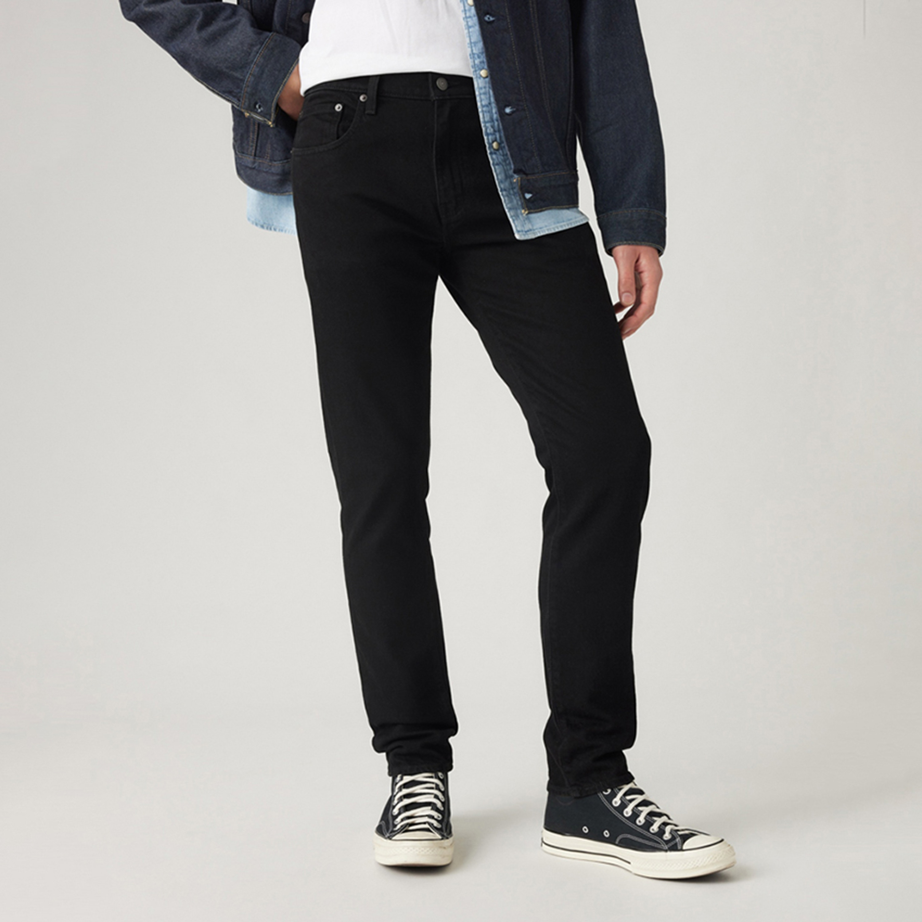 Levi's Tapered Fit Black 5-Pockets Men's Jeans Inseam 34-men-clothing-bottoms-jeans-image-4