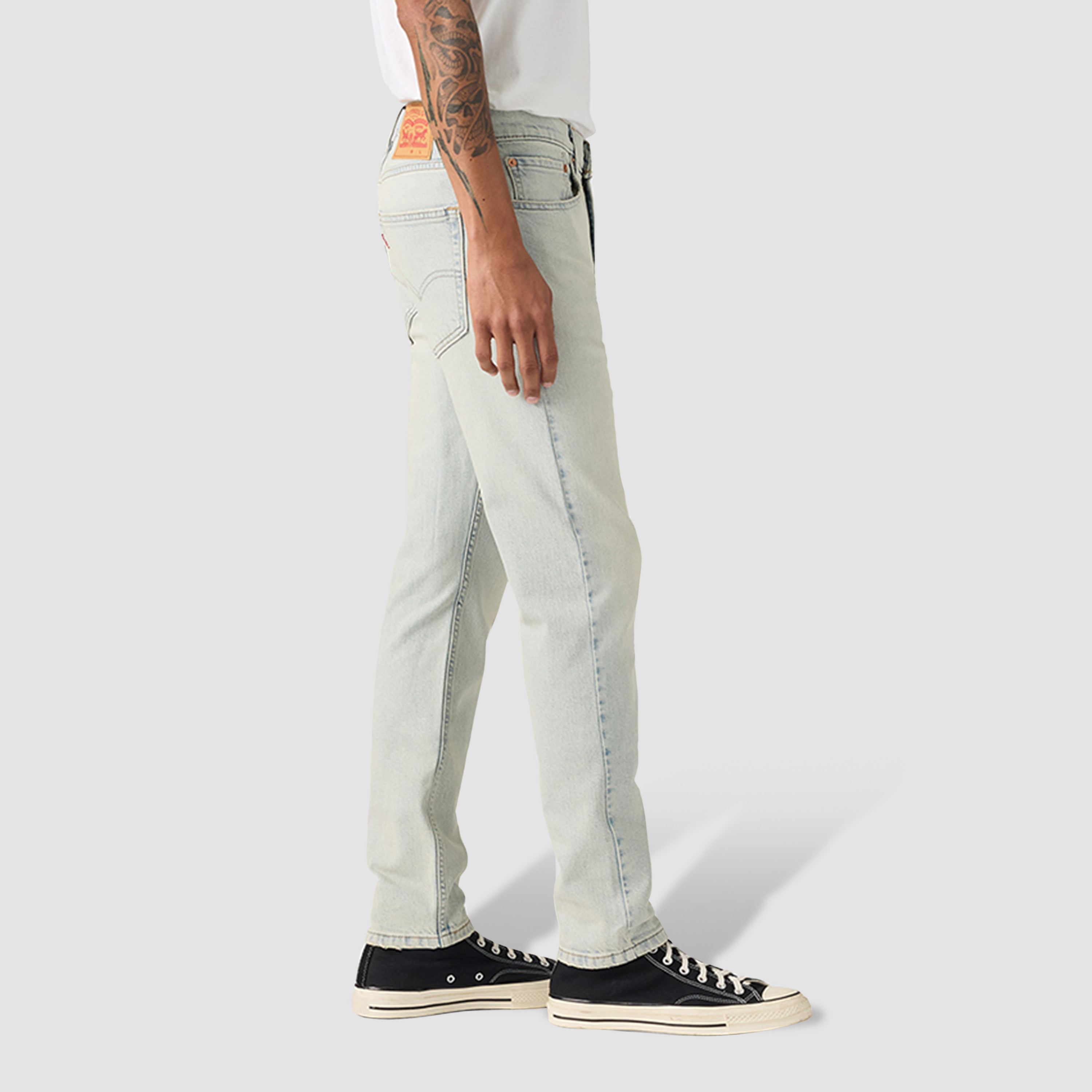 Levi's 512 Tapered Fit Blue 5-Pocket Jeans Inseam 32-men-clothing-bottoms-jeans-image-2