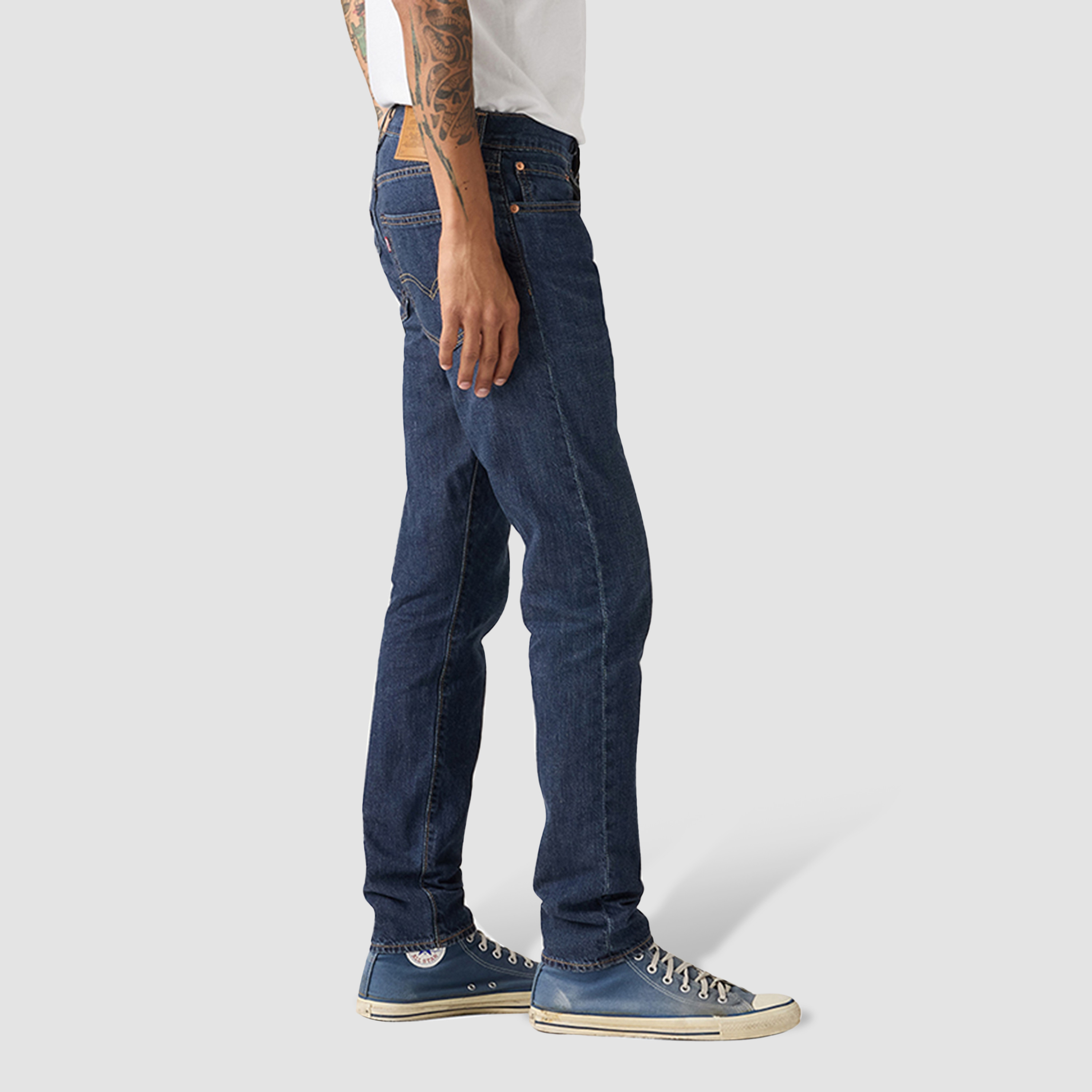 جينز ليفايز 512 قصة مدببة "تايبرد فيت" أزرق 5 جيوب - طول الدرزة الداخلية 32-men-clothing-bottoms-jeans-image-2