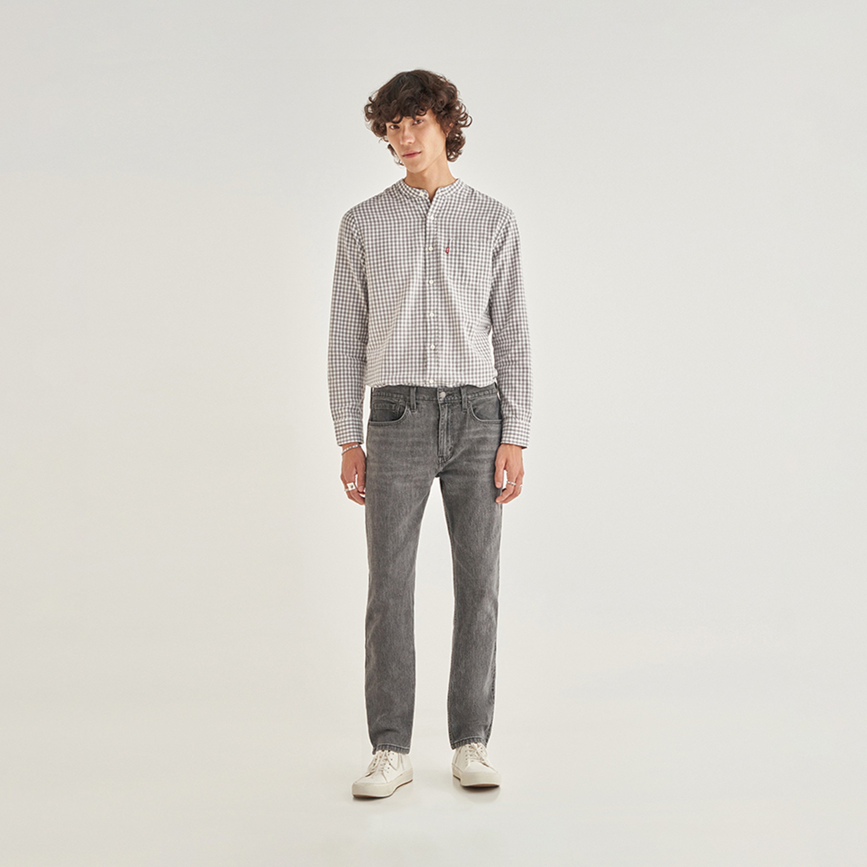 Levi's Men's Tapered Fit Stretchable Low-Rise Jeans-men-clothing-bottoms-jeans-image-2