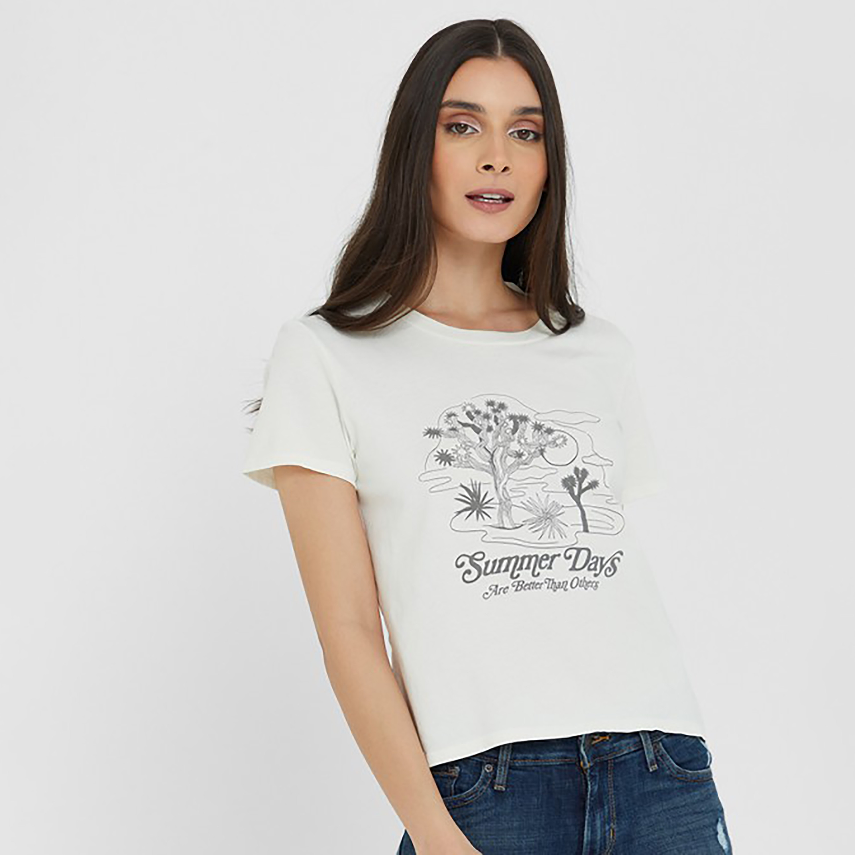 Levi's Graphic Crew Neck Short Sleeves T-Shirt-women-clothing-tshirts-image-1