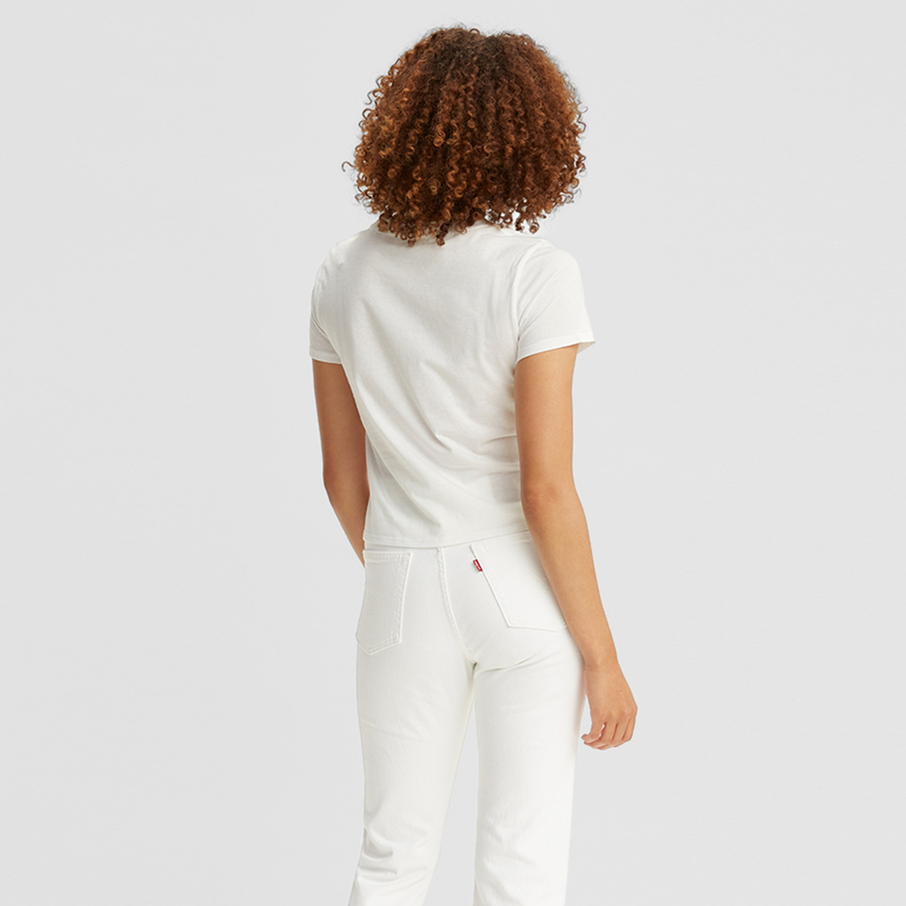 Levi's Logo Round Neck Short Sleeves Women's T-Shirt-women-clothing-tshirts-image-2