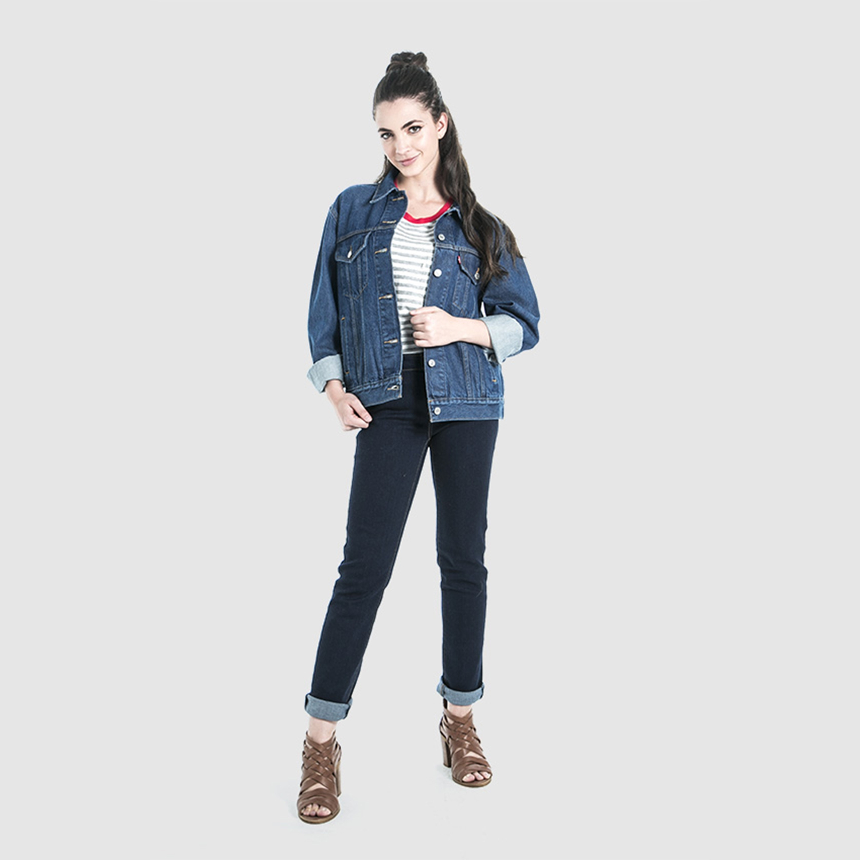 Levi's Plain Collared Long Sleeves Women's Trucker Jacket-women-winterwear-coatsandjackets-jackets-image-2