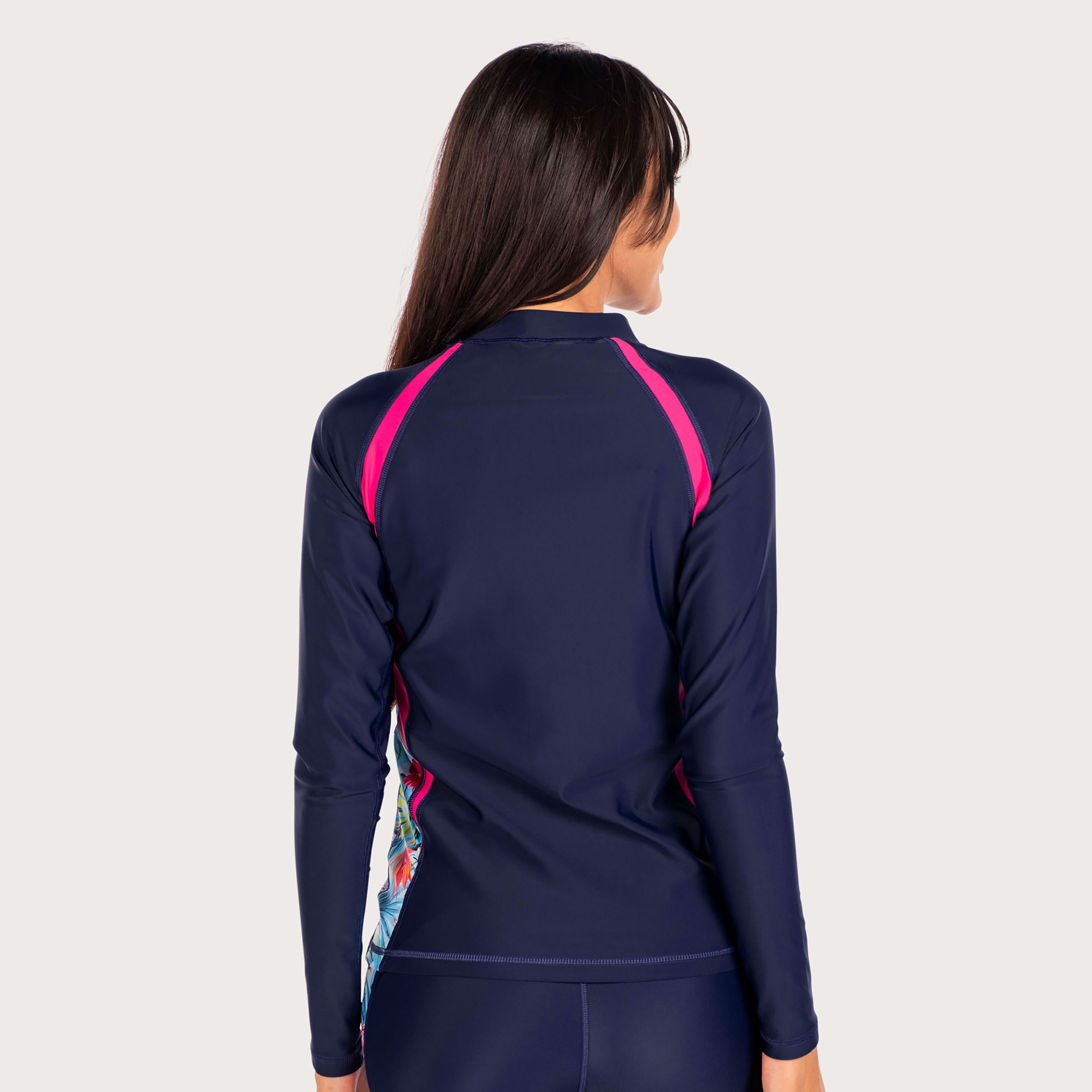  راش جارد بأكمام طويلة للنساء مع لون اسود من كويغا-women-clothing-swimandbeach-swimsuits-image-6