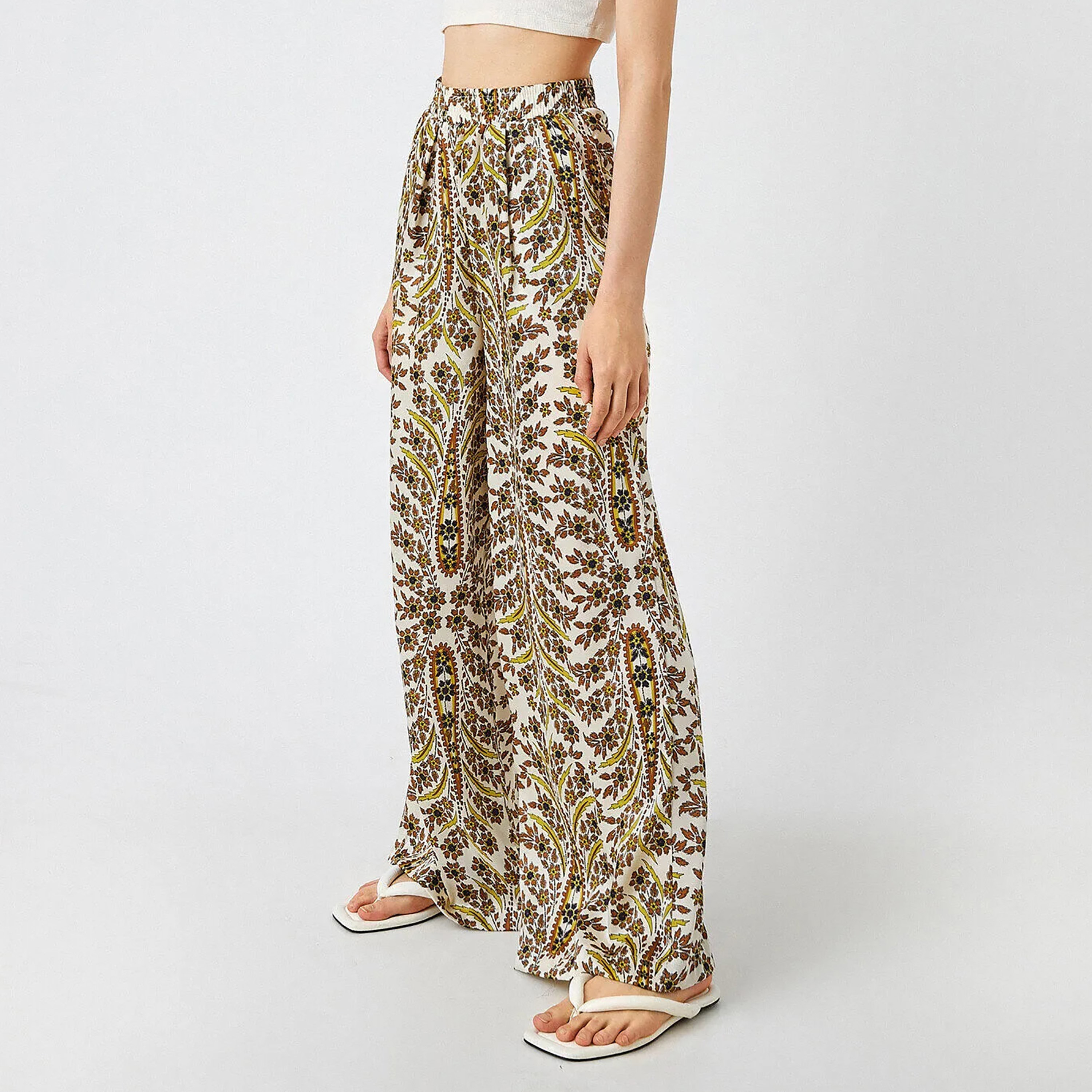 KOTON Regular Fit High-Rise Elasticated Waist Women's Wide Leg Trousers-women-clothing-trousers-image-3