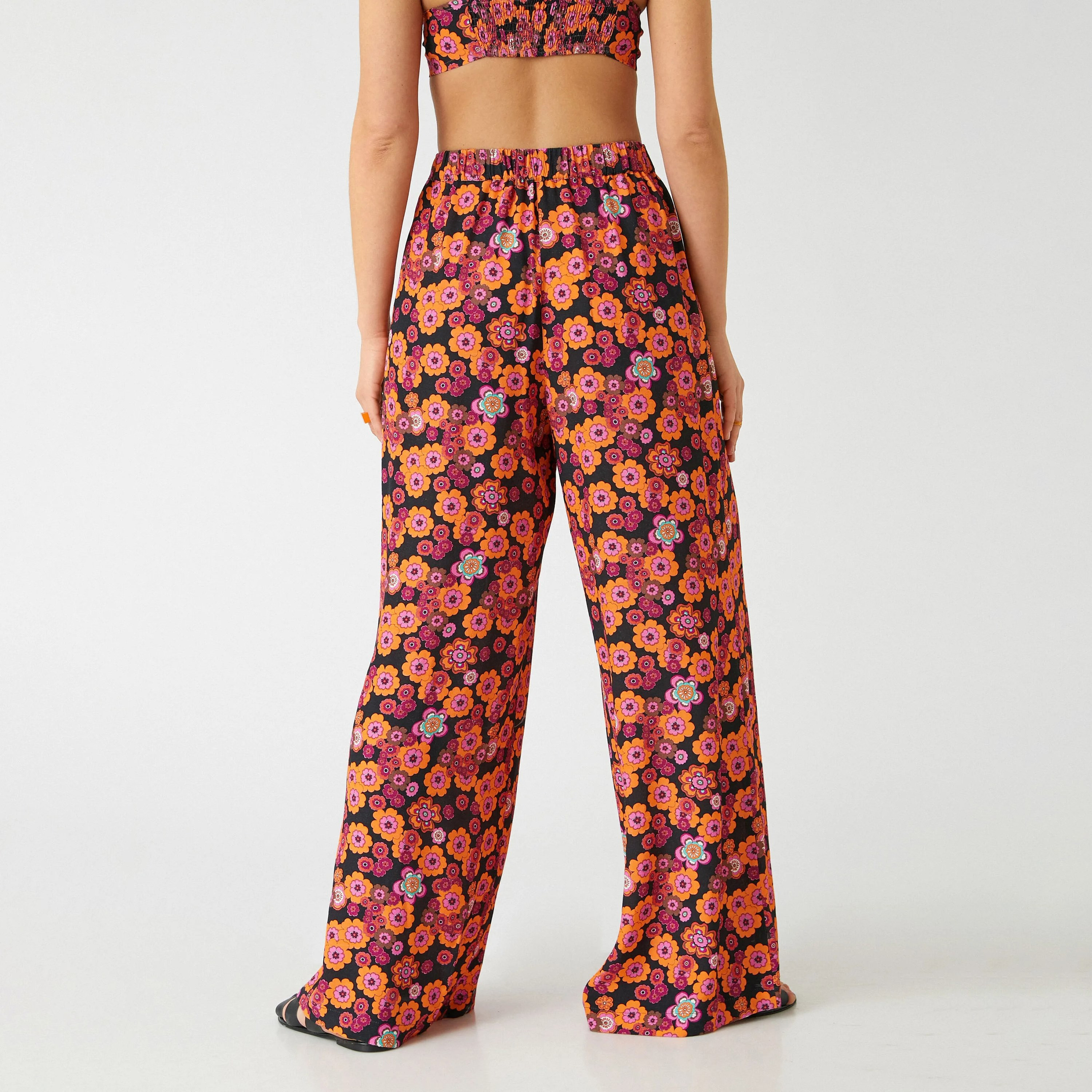 KOTON Regular Fit High-Rise Zip Fly Women's Wide Leg Trousers-women-clothing-trousers-image-4