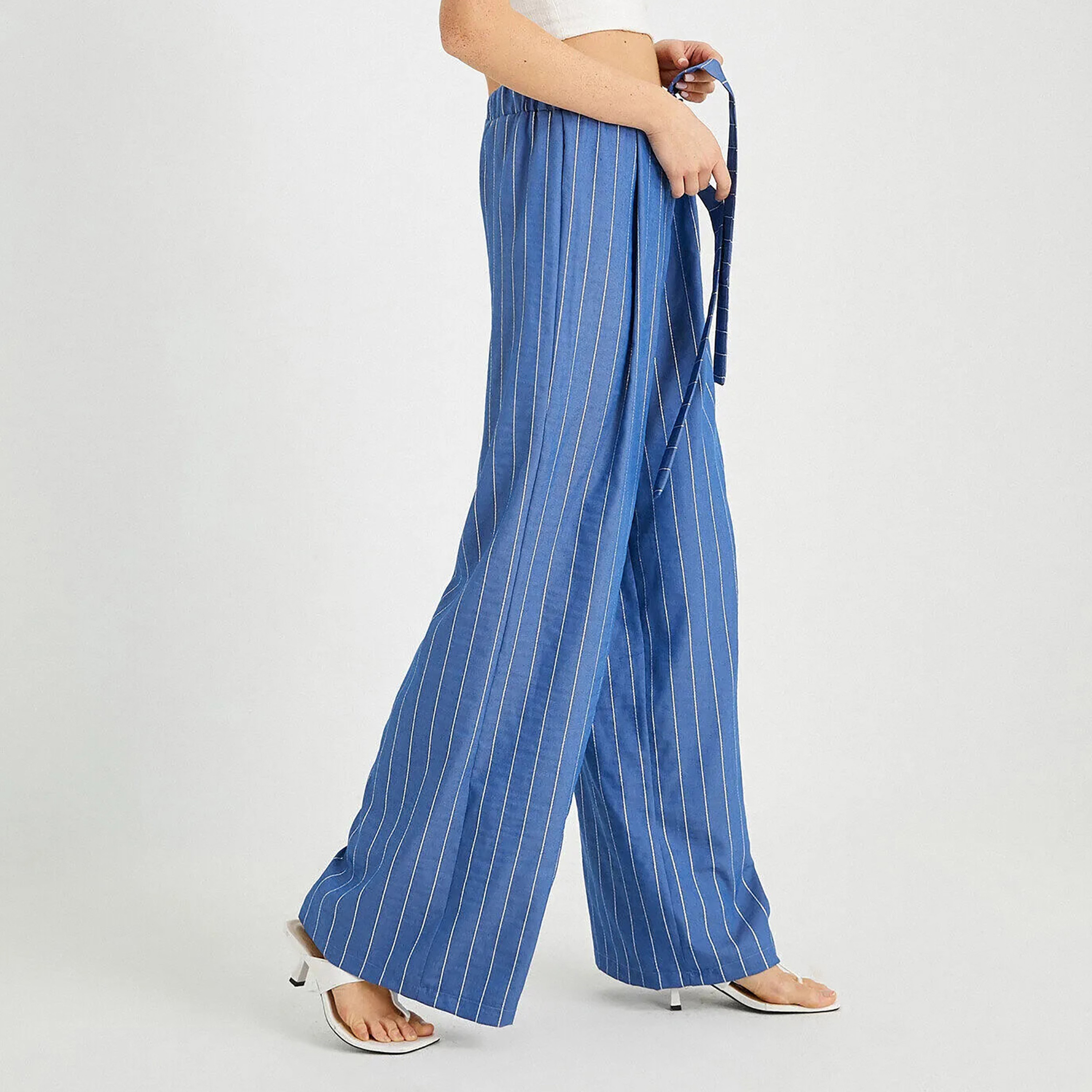 KOTON Regular Fit High-Rise Elasticated Waist Women's Wide Leg Trousers-women-clothing-trousers-image-3