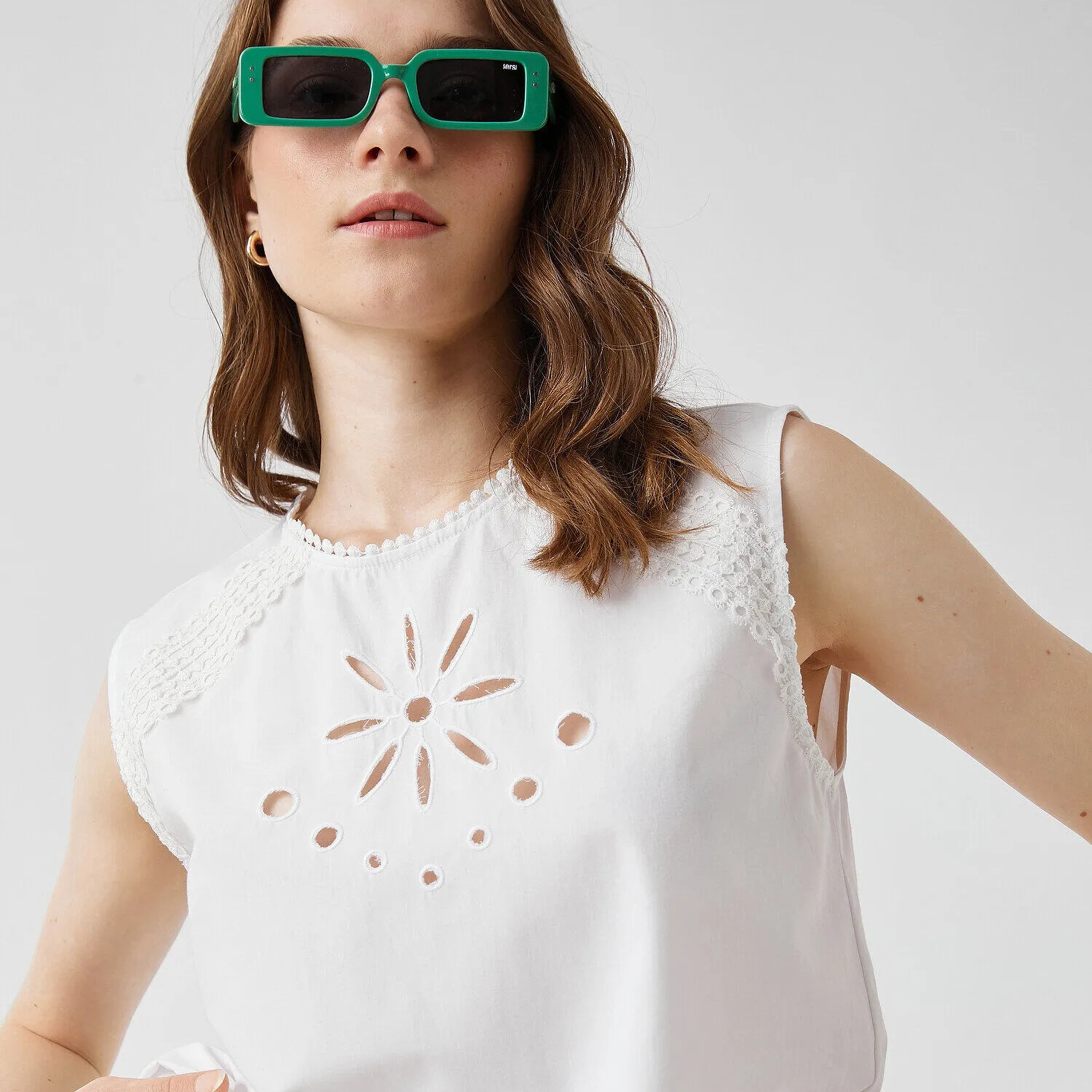 KOTON White Cut-Out Detailed Cotton Women's Top-women-clothing-plussize-shirtsandblouses-blouses-image-3