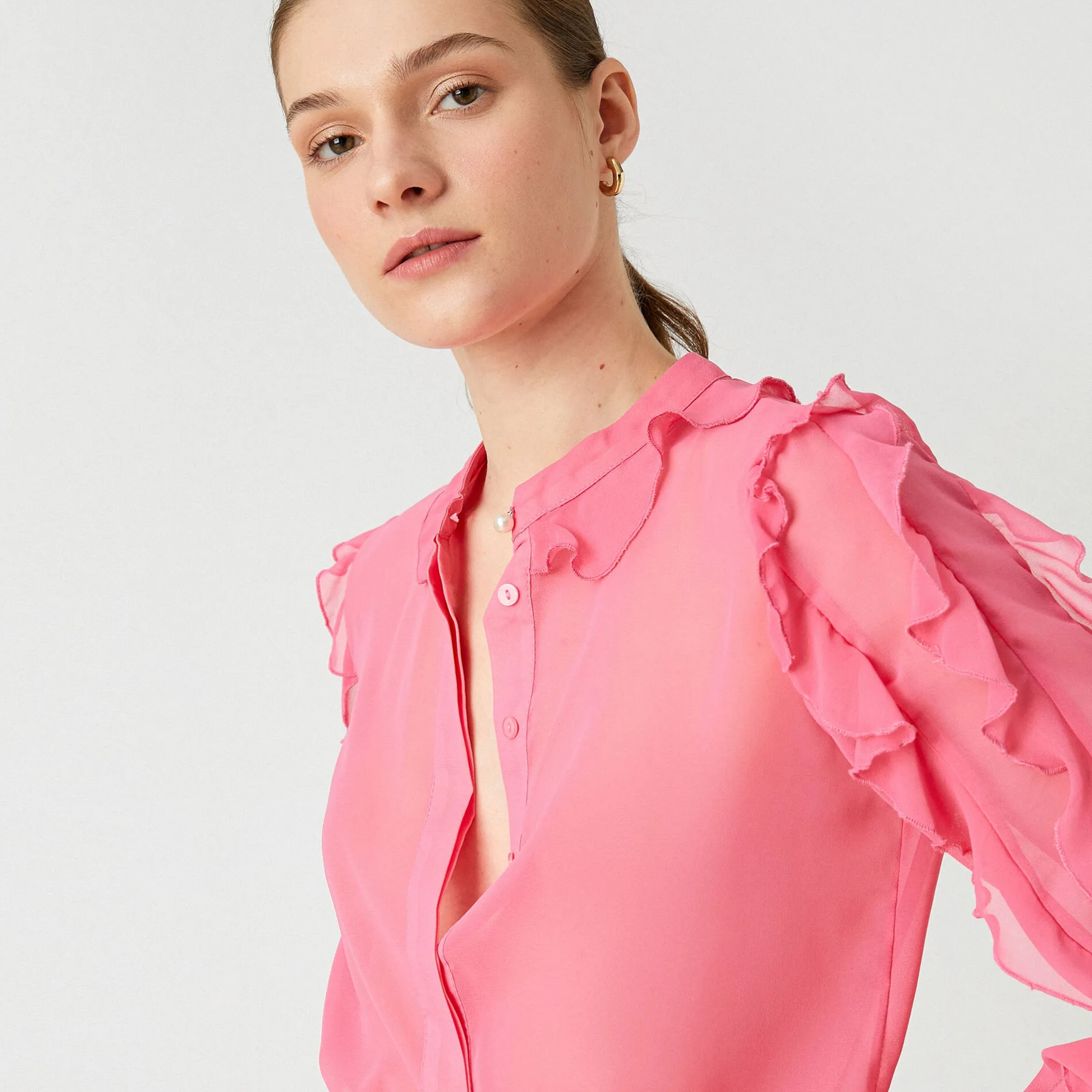 بلوزة بأكمام مكشكشة وياقة صينية باللون الوردي للنساء من كوتون-women-clothing-shirtsandblouses-blouses-image-4