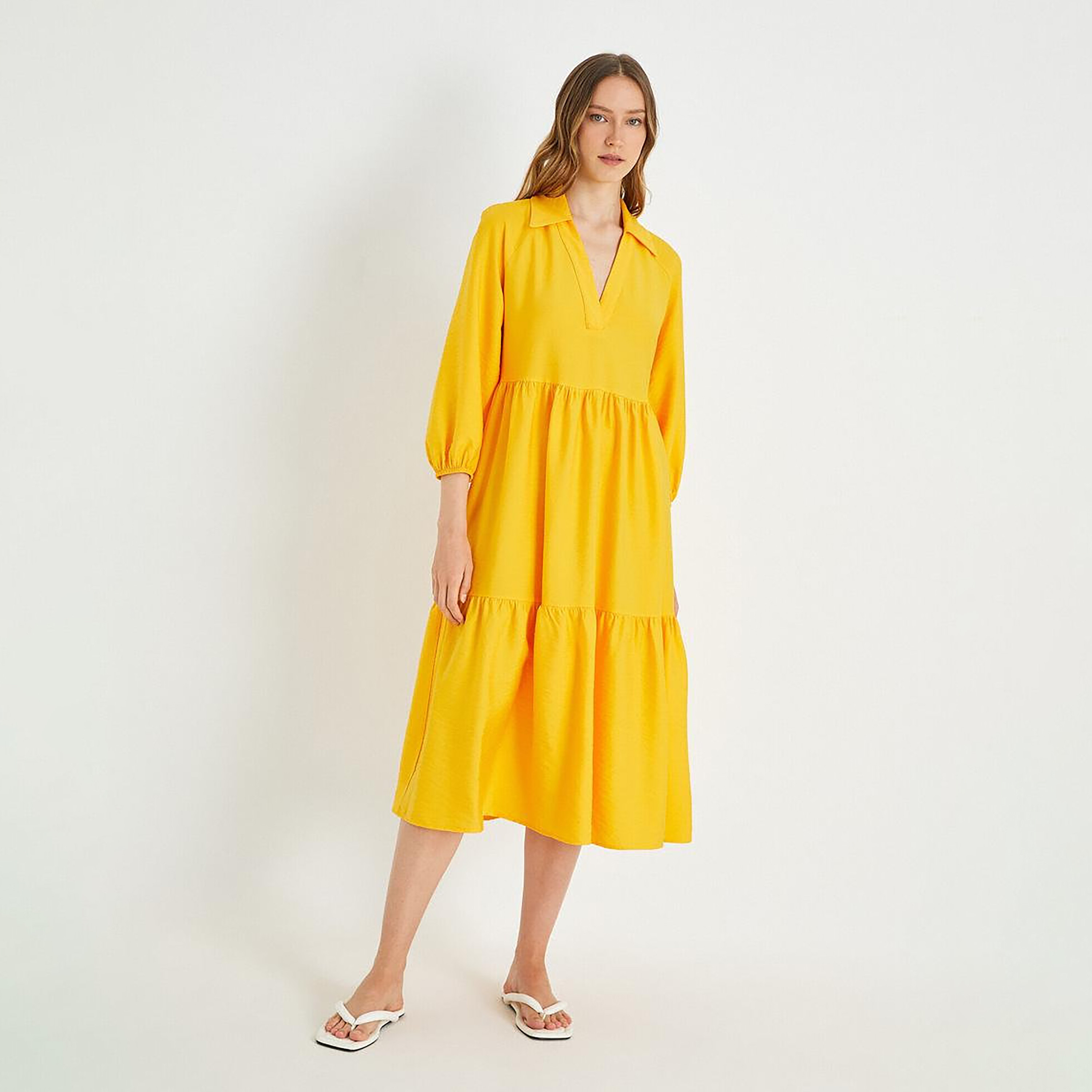 فستان ميدي متعدد الطبقات بأكمام راجلان وياقة باللون الأصفر للنساء من كوتون-women-clothing-dresses-image-1