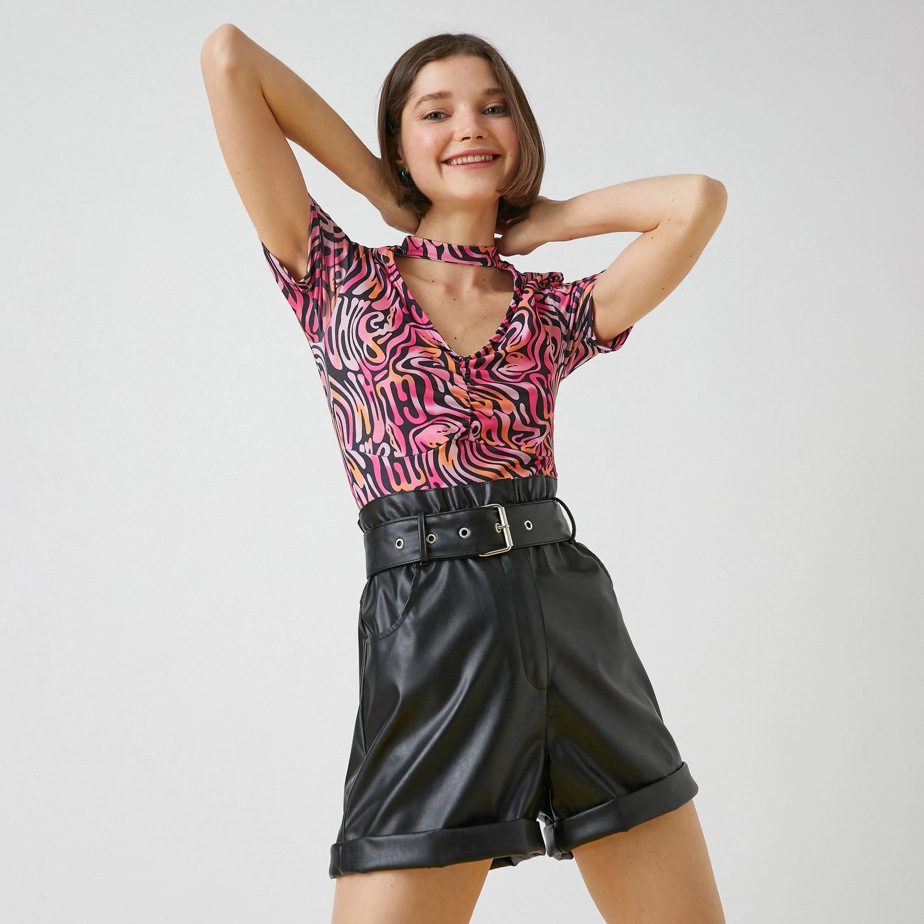 KOTON Pink Abstract Print Keyhole Neck Women's Top-women-clothing-shirtsandblouses-blouses-image-4