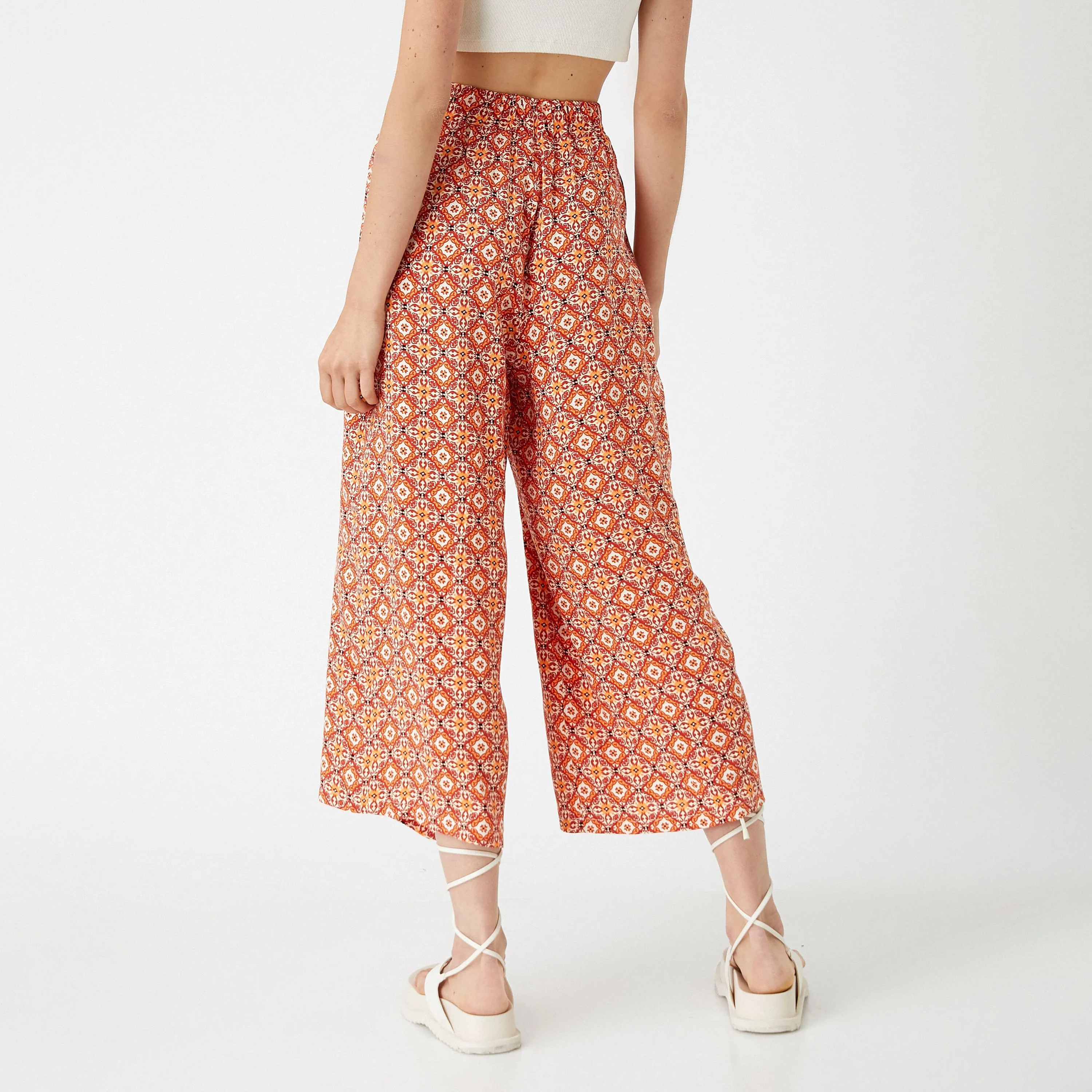بنطال تنورة (كولوت) بقصة واسعة وخصر عالٍ مطاطي وقصة عادية للنساء من كوتون-women-clothing-trousers-image-4