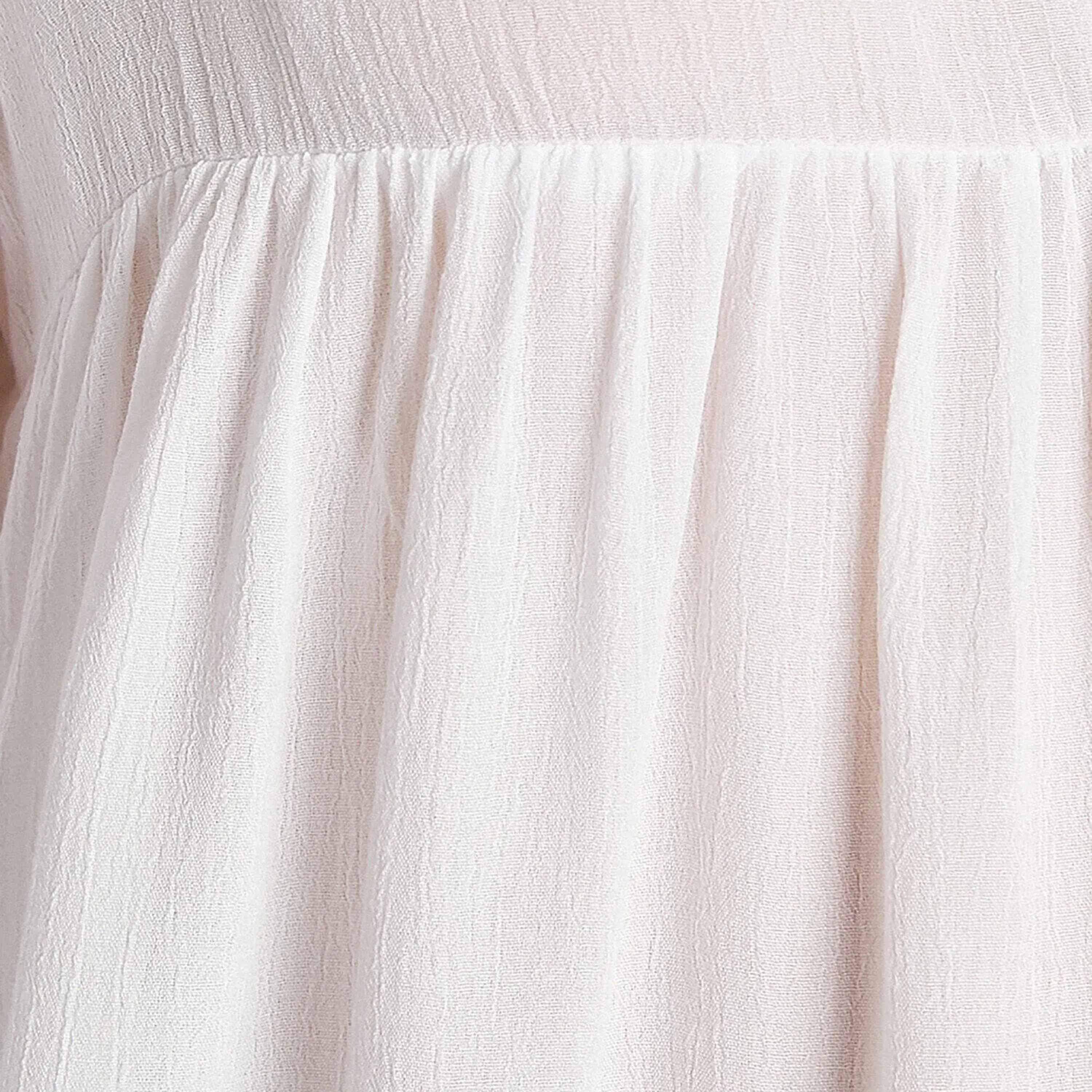 بلوزة بأكمام جرس وفتحة رقبة برباط وتفاصيل مجمعة باللون الأبيض للنساء من كوتون-women-clothing-shirtsandblouses-blouses-image-6