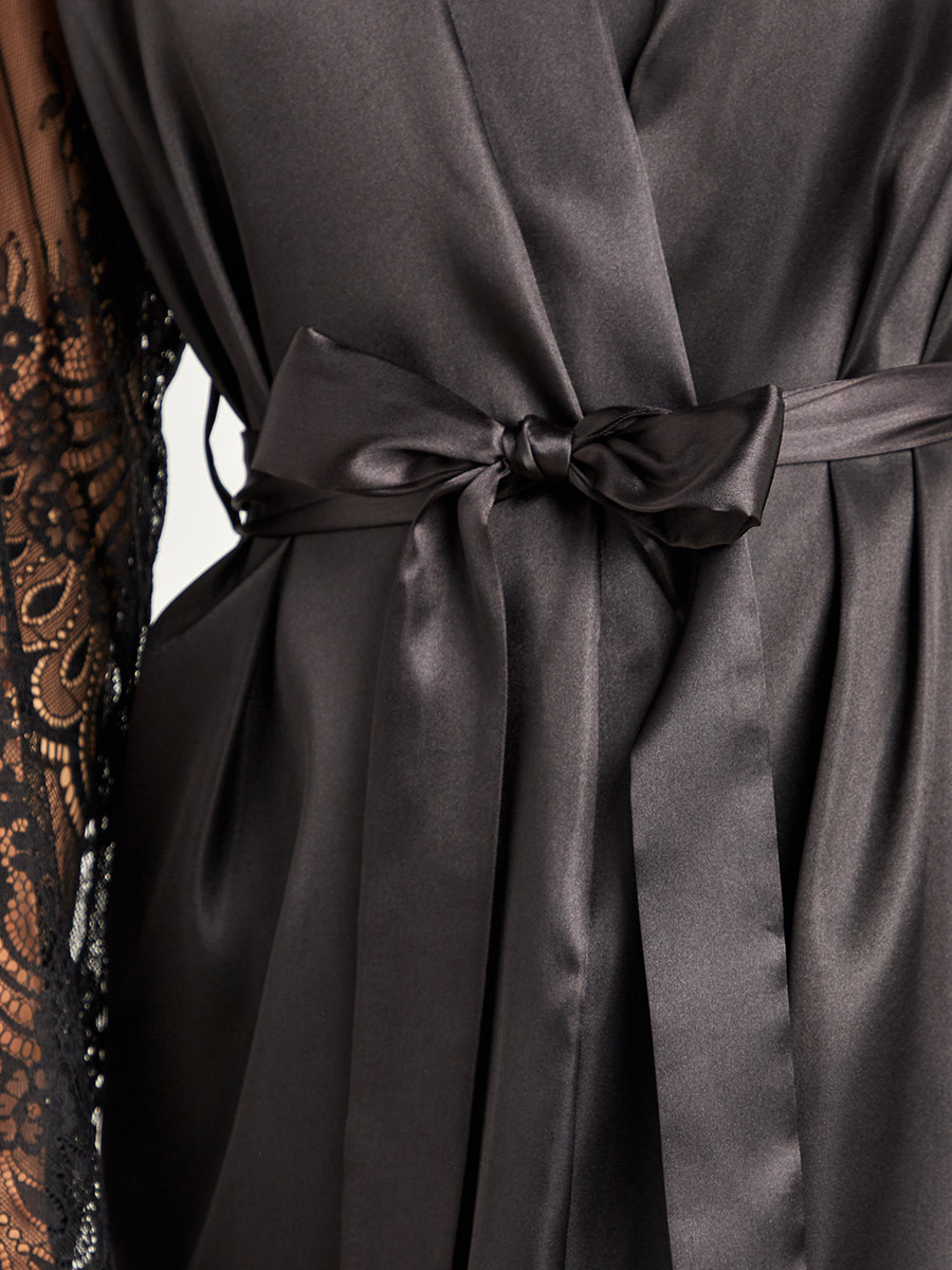 روب طويل بتفاصيل دانتيل وحزام للخصر من ستايلي-women-clothing-nightwear-robes-image-5
