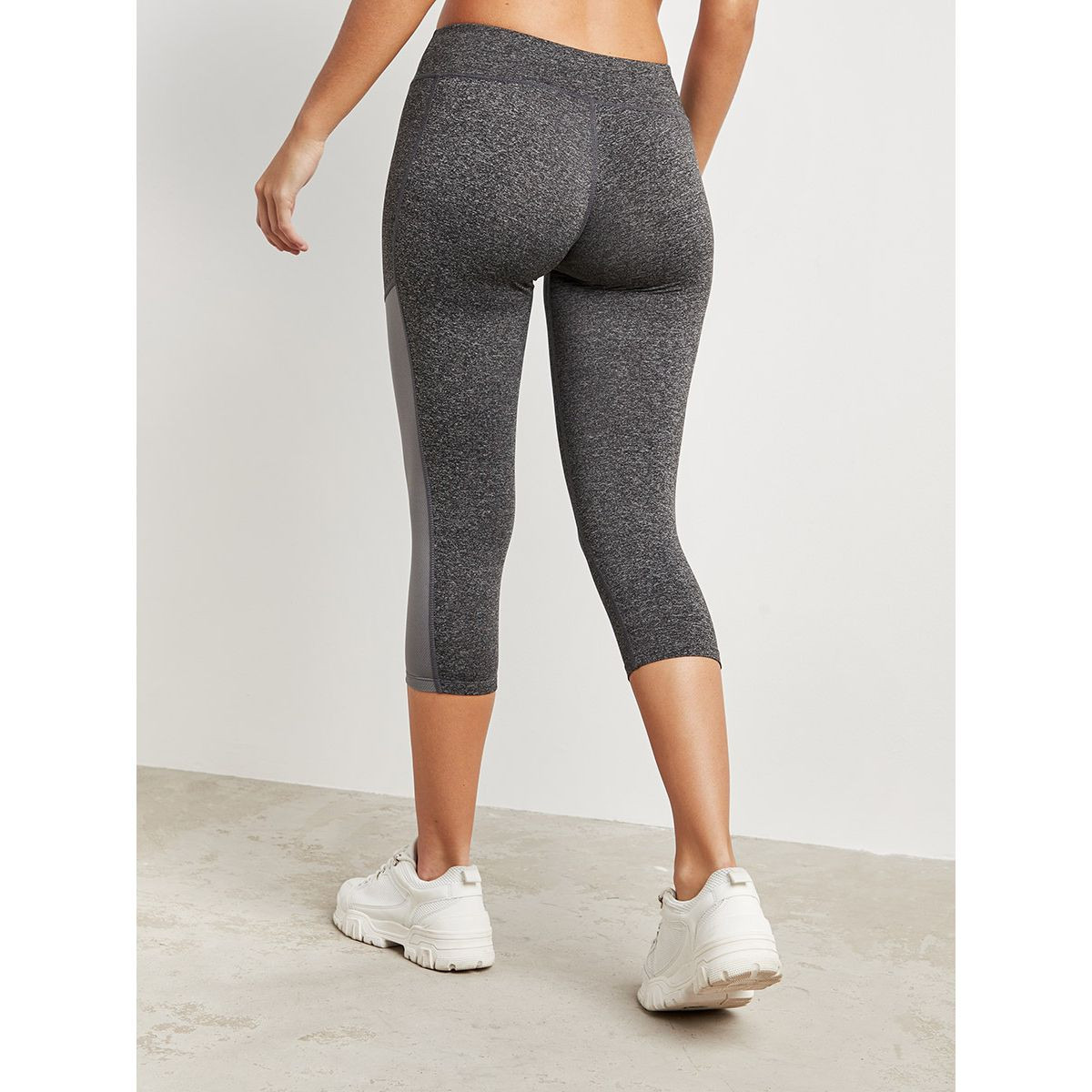 ليقنز بطبعات وتفاصيل شبكية من ستايلي-women-clothing-leggings-image-3