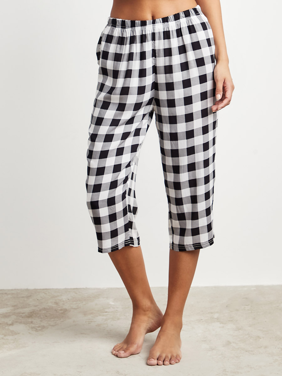 طقم بيجاما تيشيرت وبنطلون مضلع من ستايلي-women-clothing-nightwear-pyjamas-longsets-image-4