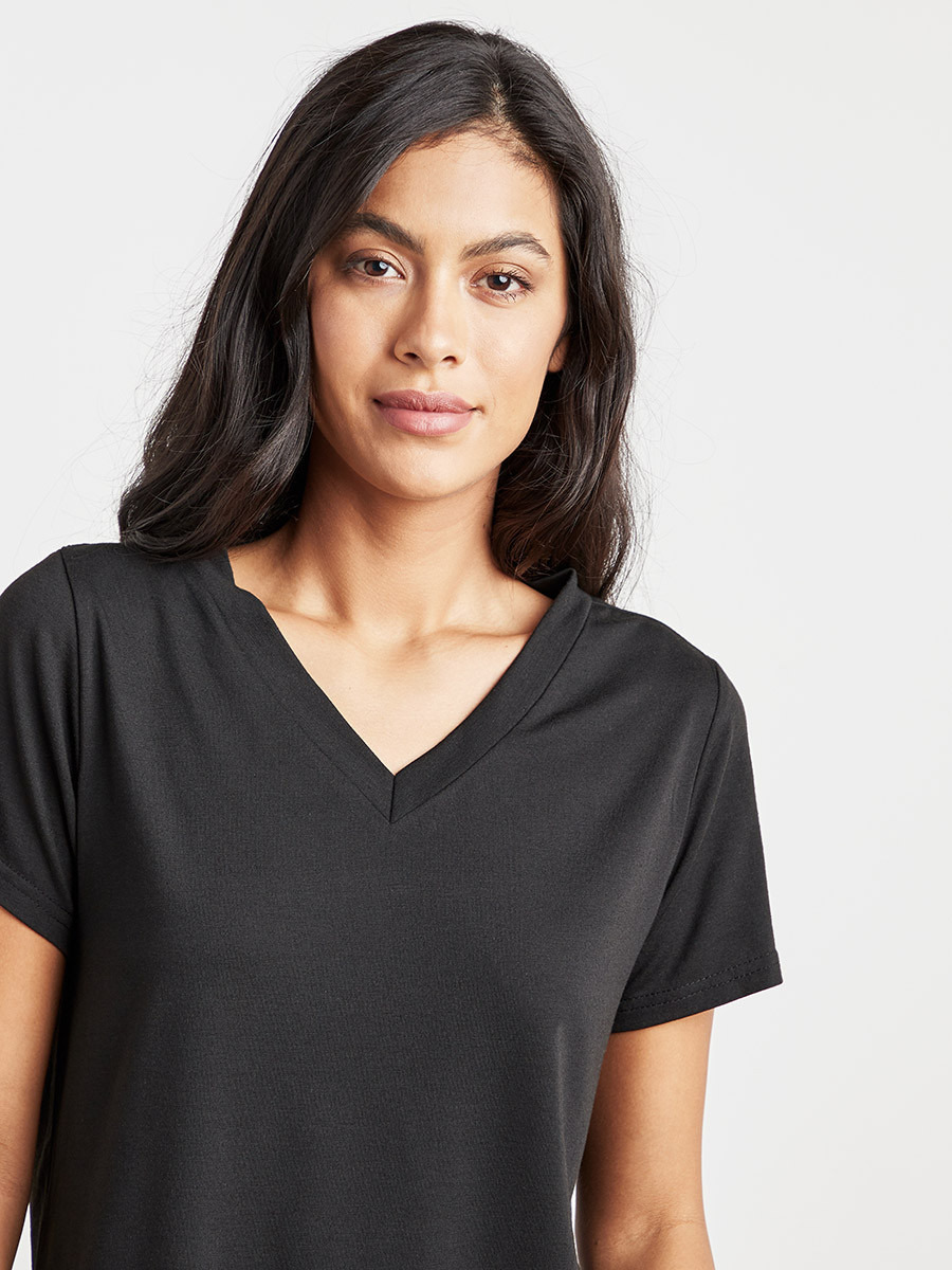 طقم بيجاما تيشيرت وبنطلون مضلع من ستايلي-women-clothing-nightwear-pyjamas-longsets-image-5