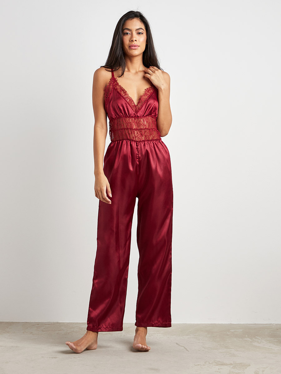 أفرول بيت بتفاصيل دانتيل من ستايلي-women-clothing-nightwear-nighties-image-1