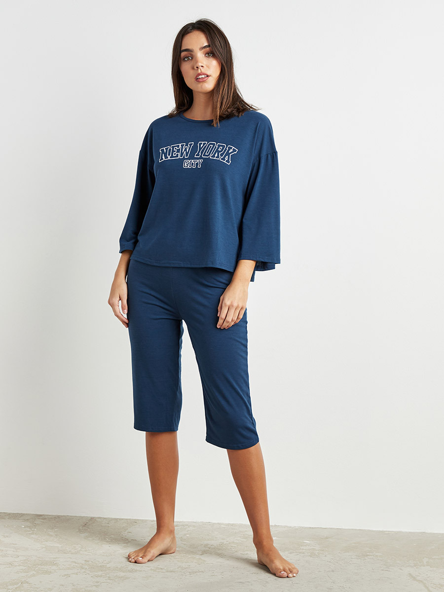 طقم بيجاما تيشرت مطبوع وبنطال من ستايلي-women-clothing-nightwear-pyjamas-bottoms-image-1