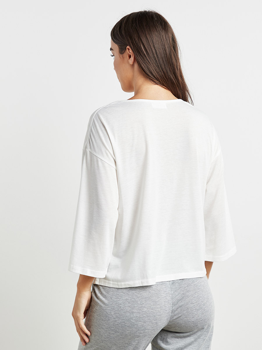 Styli Printed T-shirt and 3/4 Plain Pyjama Set-women-clothing-nightwear-pyjamas-bottoms-image-3