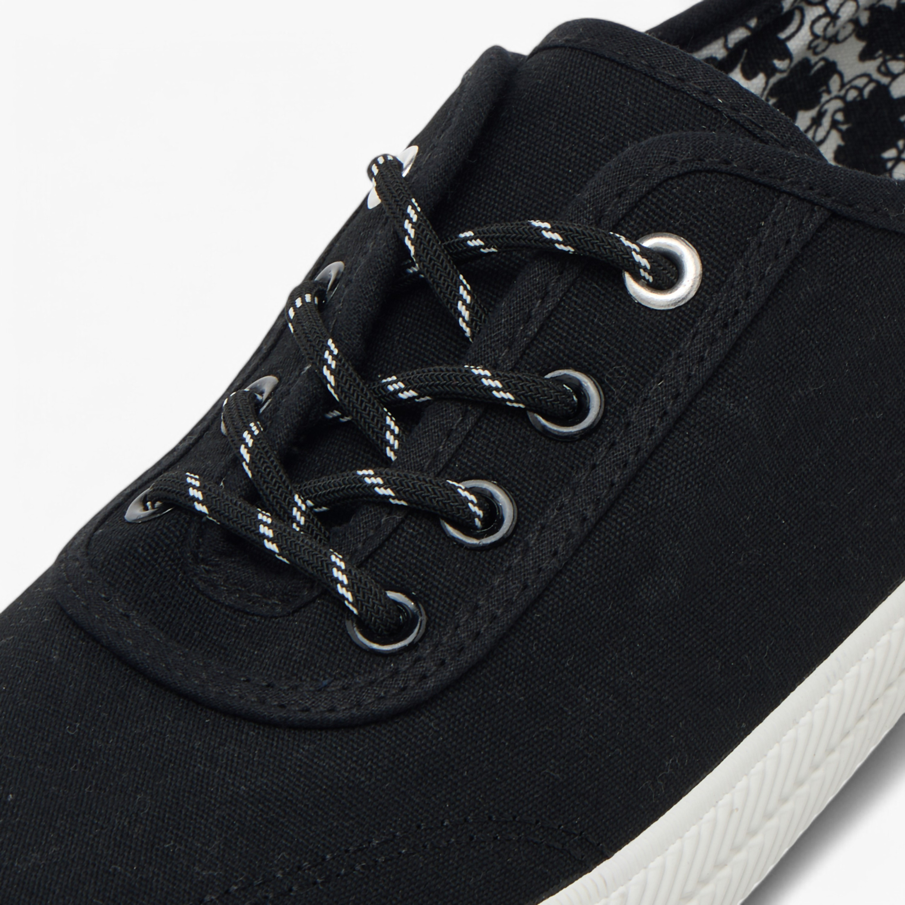 KangaROOS Women's Logo Detail Sneakers with Lace-Up Closure-women-shoes-sneakers-image-4