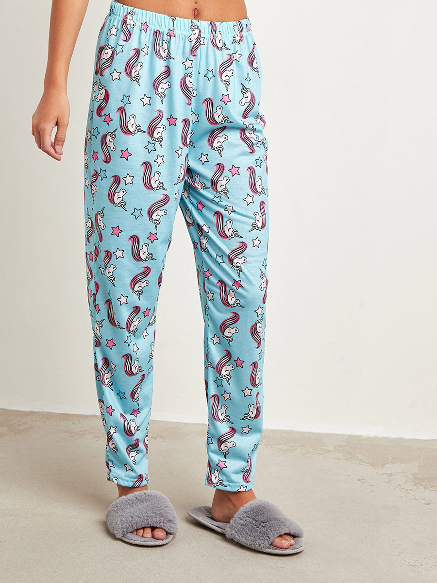 Styli Unicorn Printed Short Sleeves T-shirt and Full Length Pyjama Set-women-clothing-nightwear-pyjamas-longsets-image-3