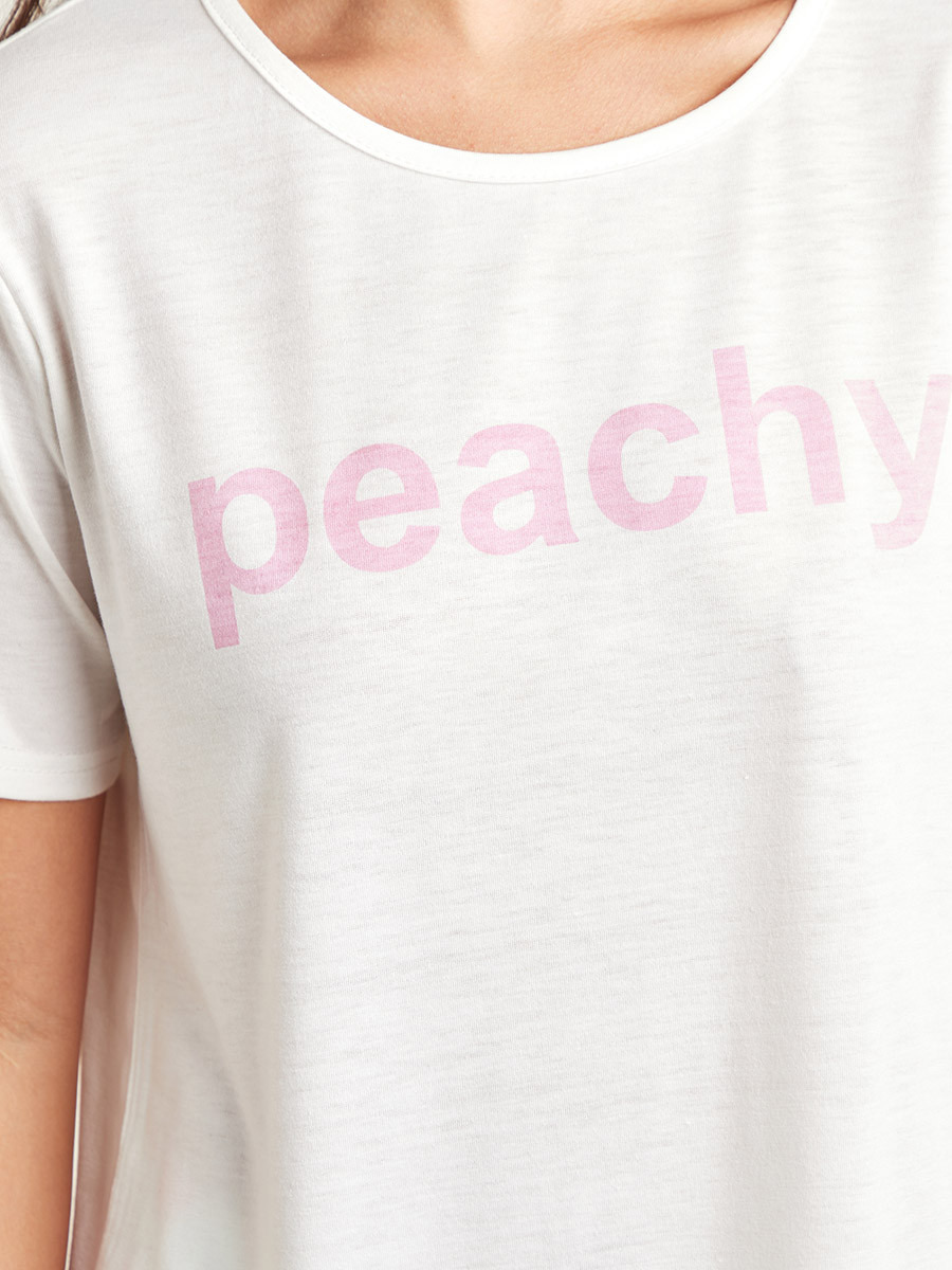 Styli Peachy Regular Fit T-shirt and Printed Shorts Set-women-clothing-nightwear-pyjamas-longsets-image-4