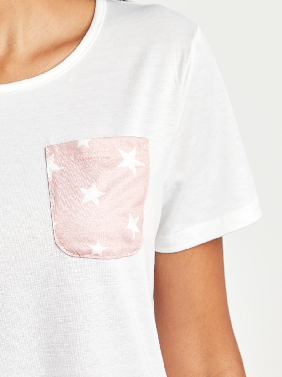 Styli Contrast Star Printed T-shirt and Pyjama Set-women-clothing-nightwear-pyjamas-longsets-image-4