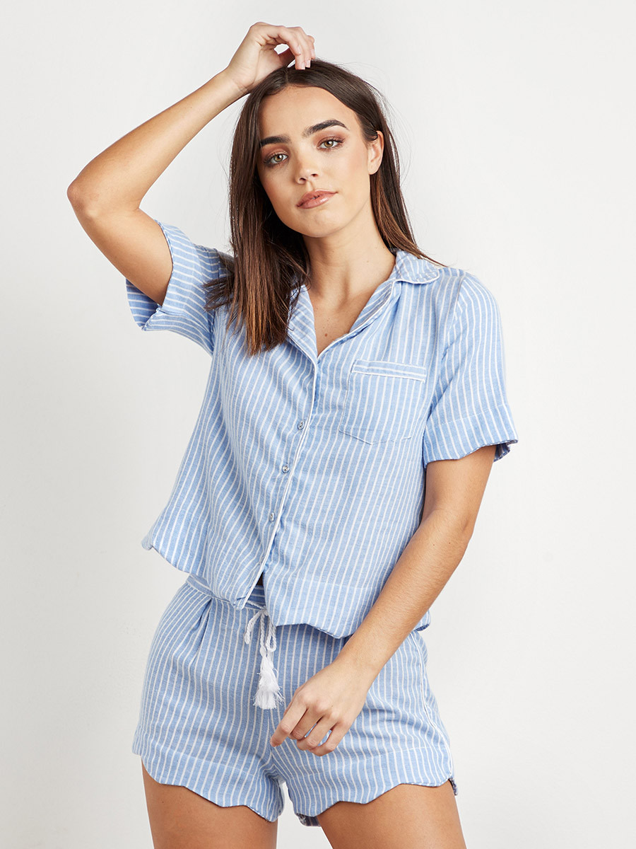 مجموعة من بلوزة مطبوعة بكشكش وبنطلون من ستايلي-women-clothing-nightwear-pyjamas-longsets-image-1