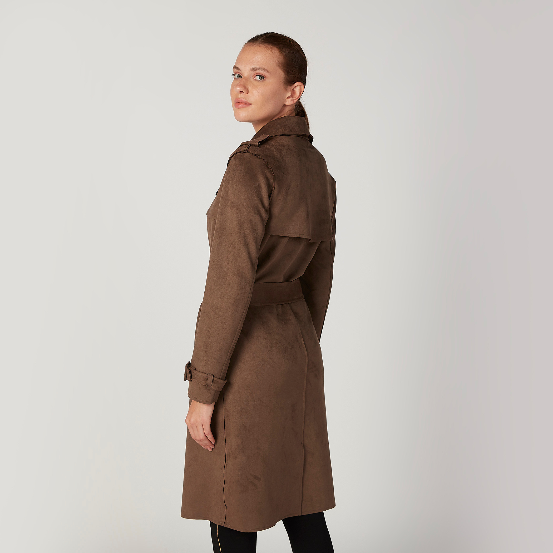 Buy Women s Lee Cooper Textured Trench Coat with Long Sleeves and Pocket Detail Online Centrepoint Kuwait