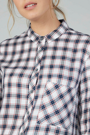 Lee Cooper Chequered Shirt with Spread Collar and Long Sleeves