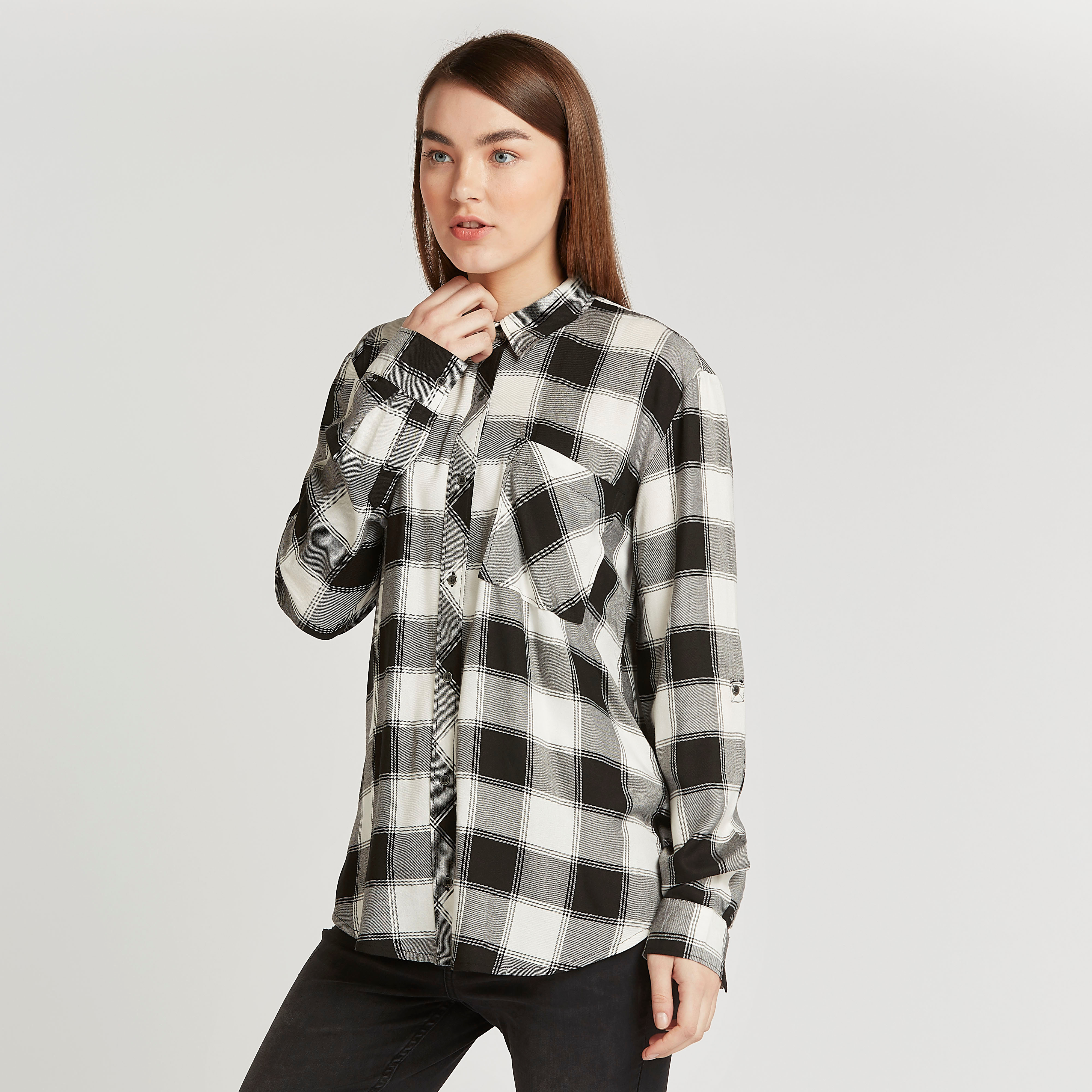 Shop Lee Cooper Checked Shirt with Long Sleeves and Flap Pockets Online |  Splash Kuwait