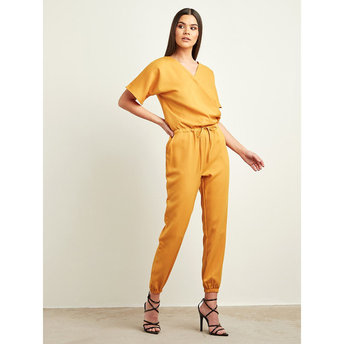 أفرول طويل سادة بخصر مطاطي من ستايلي-women-clothing-jumpsuits-image-1
