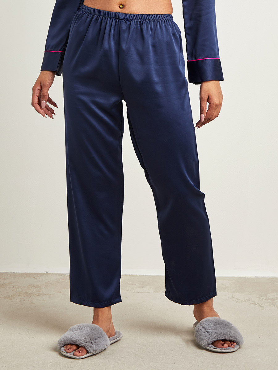 طقم بيجاما من بلوزة بحزام وبنطلون واسع من ستايلي-women-clothing-nightwear-pyjamas-longsets-image-4