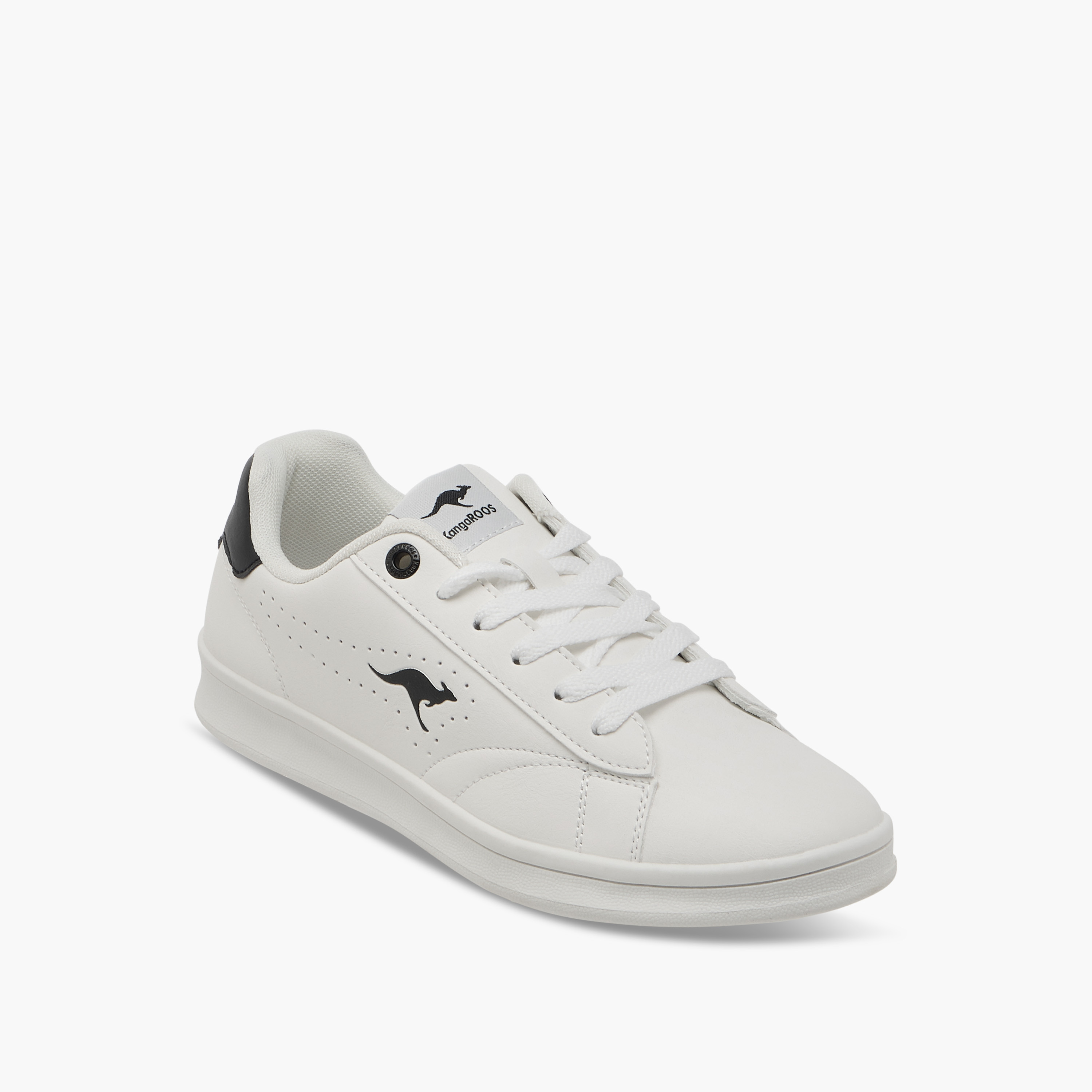 حذاء سنيكرز برباط إغلاق وتفاصيل الشعار للنساء من كانجاروس-women-shoes-sneakers-image-2