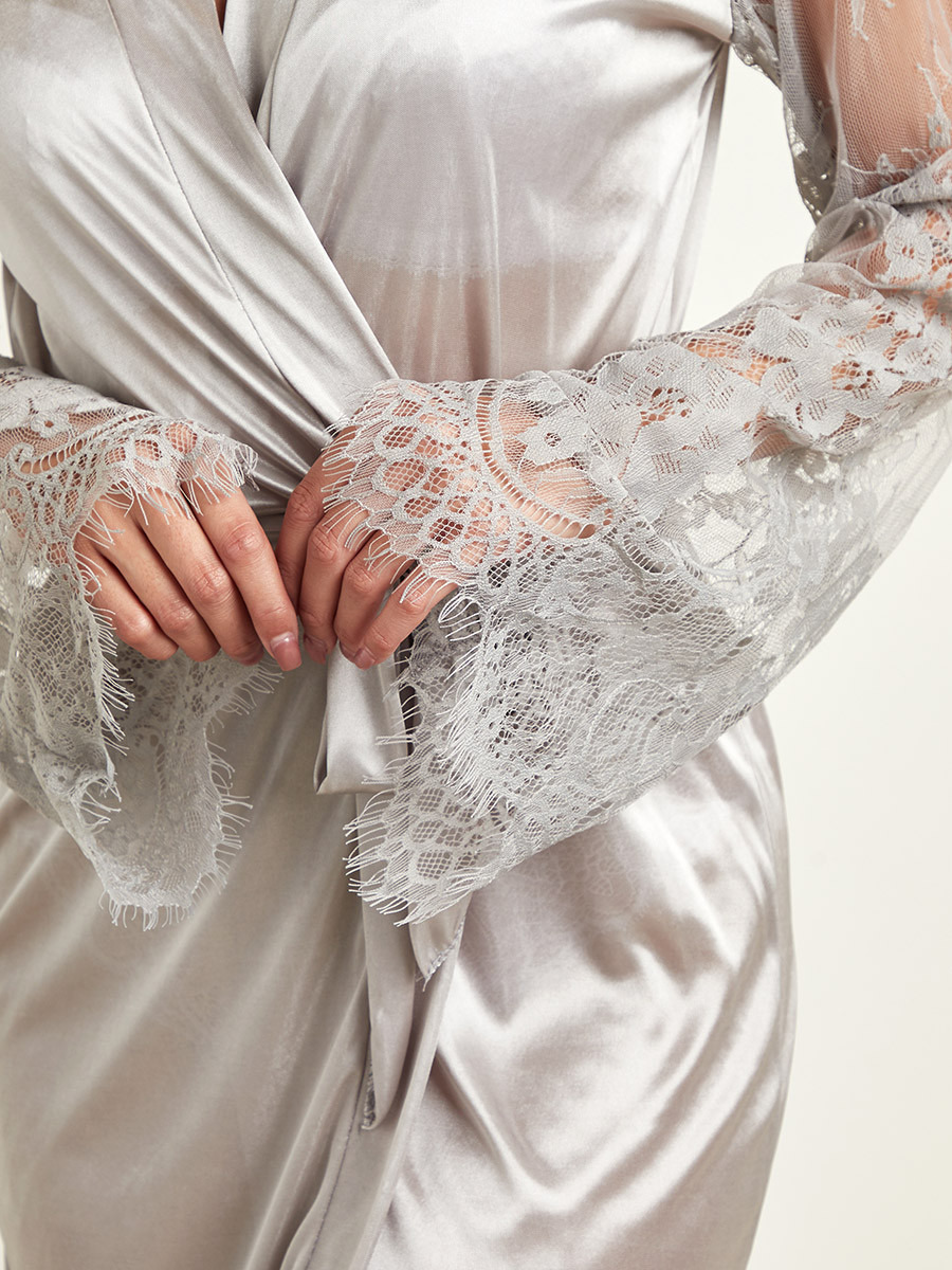 روب بأكمام الدانتيل مع حزام وثونج من ستايلي-women-clothing-nightwear-robes-image-4
