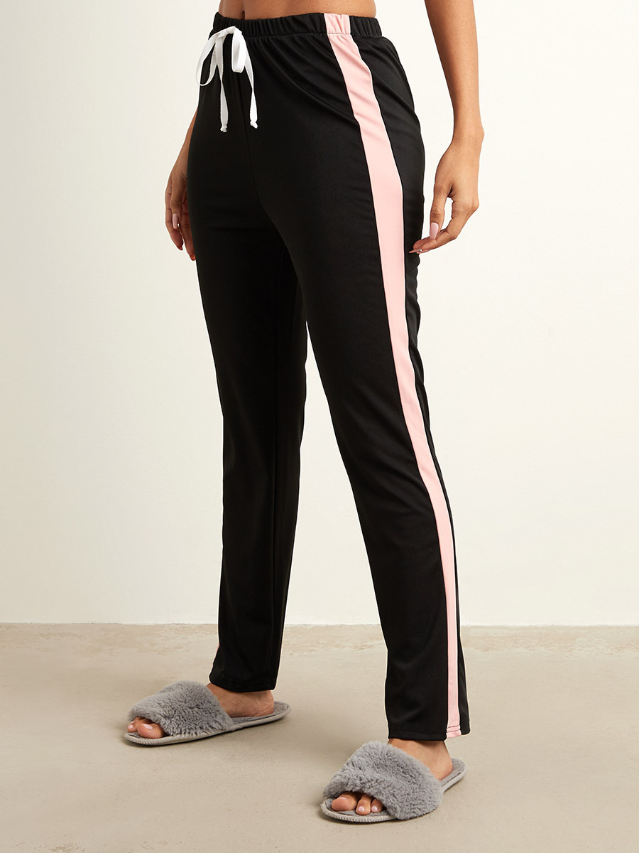 مجموعة من تيشيرت مطبوع وبنطلون بيجاما من ستايلي-women-clothing-nightwear-pyjamas-bottoms-image-3