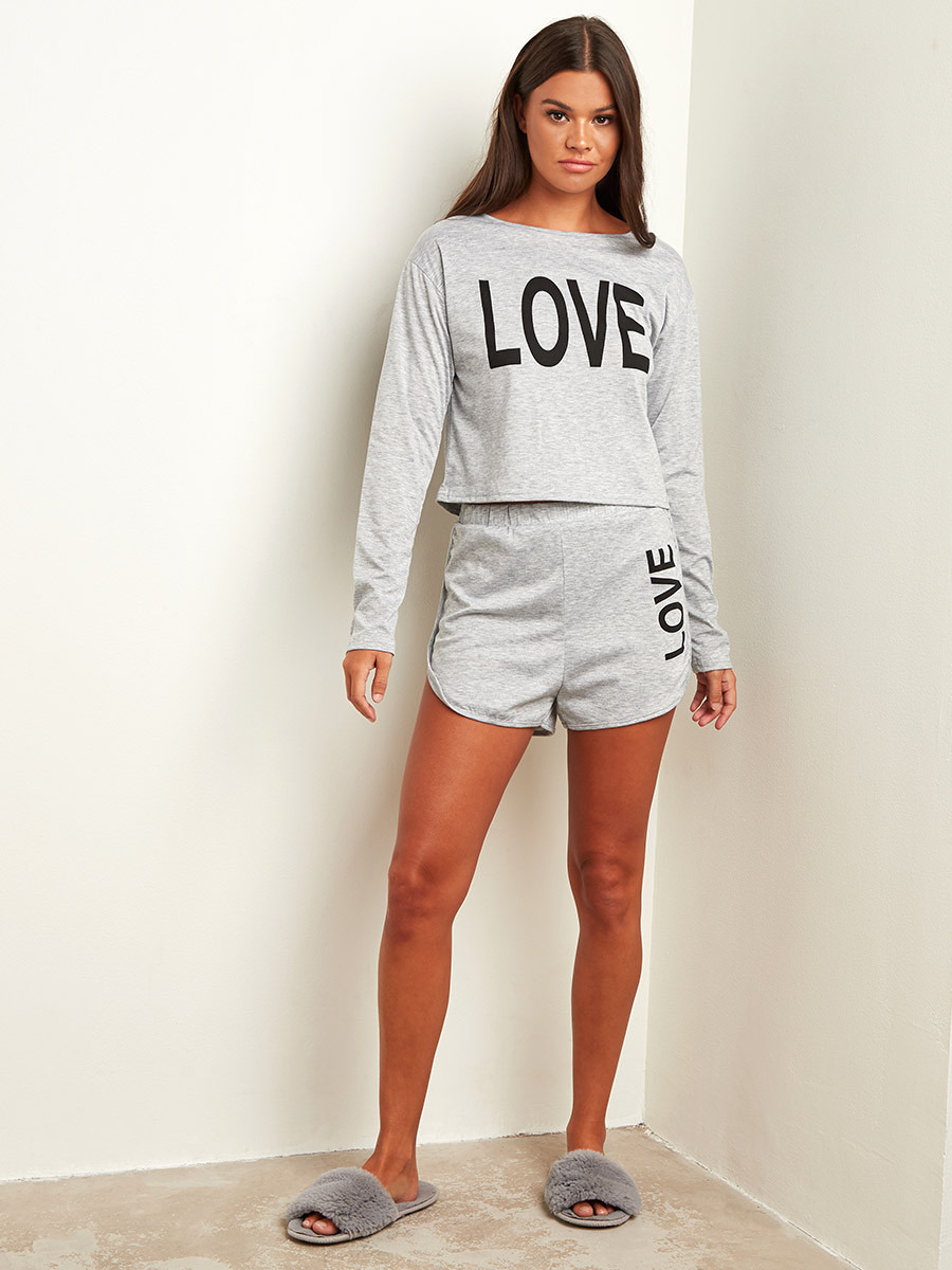 Styli Love Slogan Printed Long Sleeves T-shirt and Mini Shorts Set-women-clothing-nightwear-pyjamas-longsets-image-6