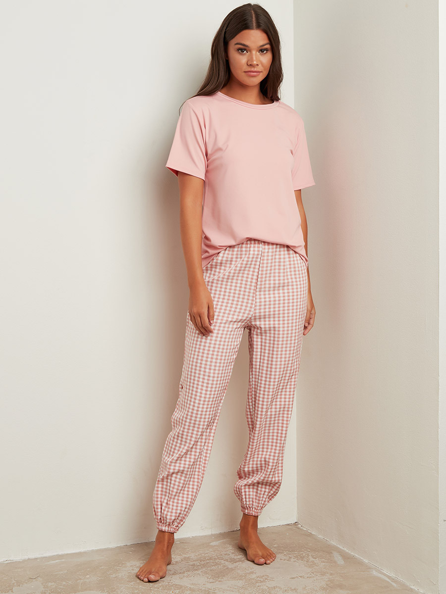 مجموعة من تيشيرت وبنطلون بيجاما من ستايلي-women-clothing-nightwear-pyjamas-longsets-image-1
