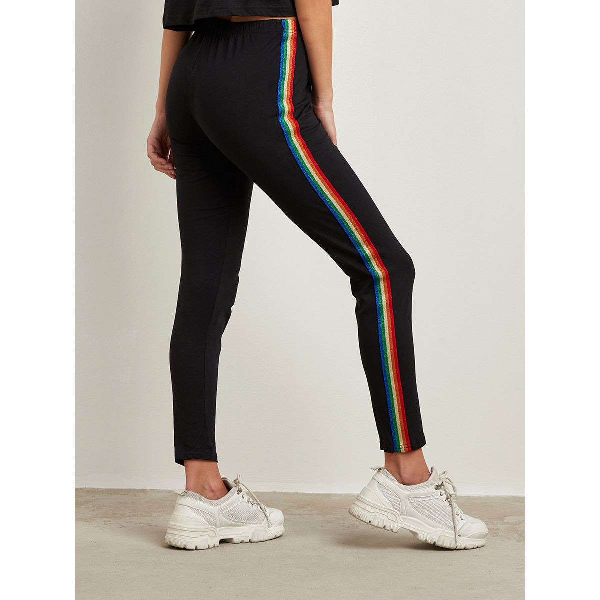 ليقنز بطبعة مموهة وخصر مطاطي من ستايلي-women-clothing-leggings-image-4