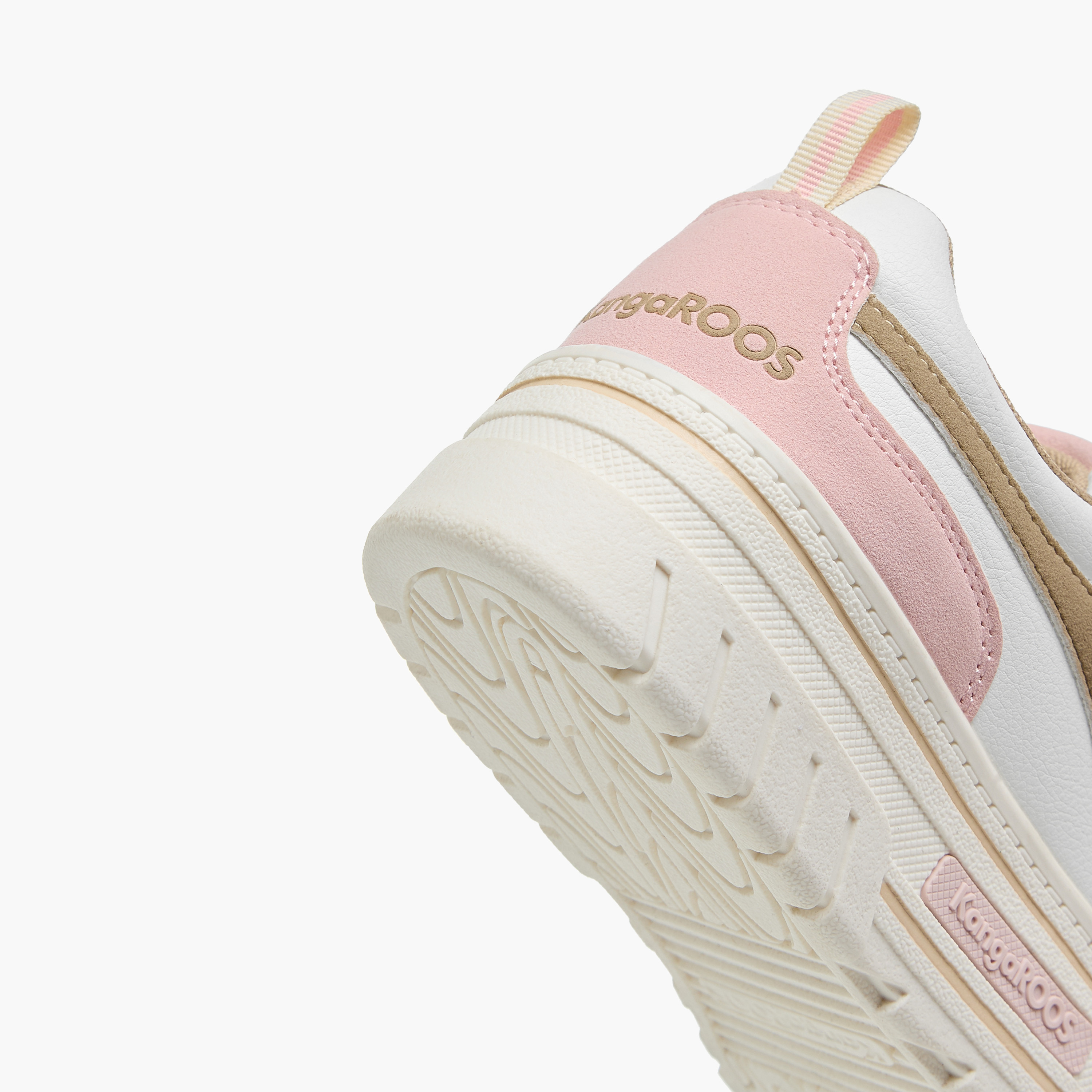 حذاء سنيكرز برباط إغلاق وألواح للنساء من كانجاروس-women-shoes-sneakers-image-5