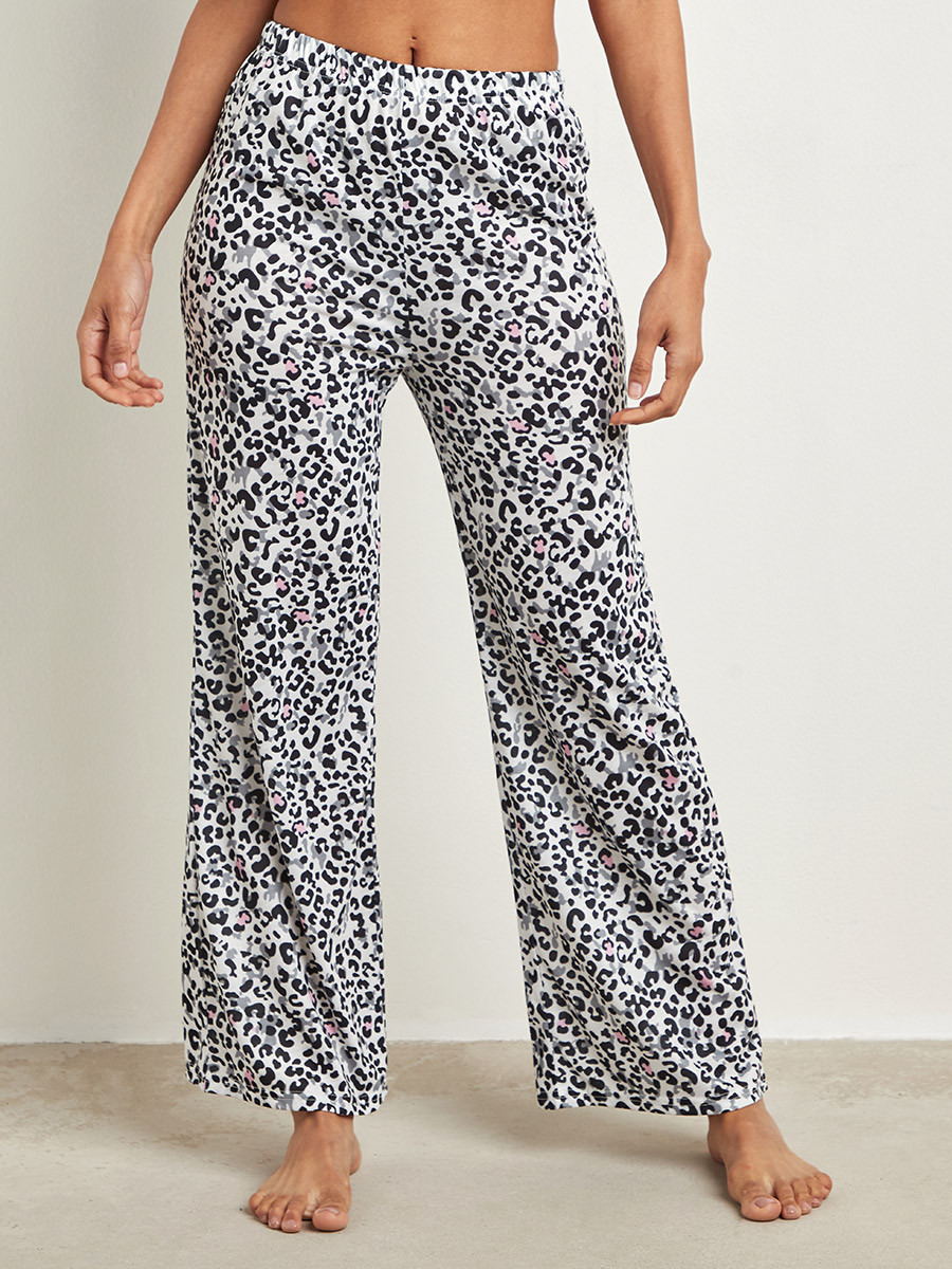 مجموعة من تيشيرت مطبوع وبنطلون بيجاما مطبوع من ستايلي-women-clothing-nightwear-pyjamas-longsets-image-4