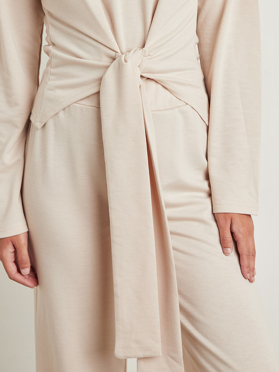 Styli Solid Front Tie Up Top and Pants Lounge Set-women-clothing-nightwear-pyjamas-bottoms-image-5