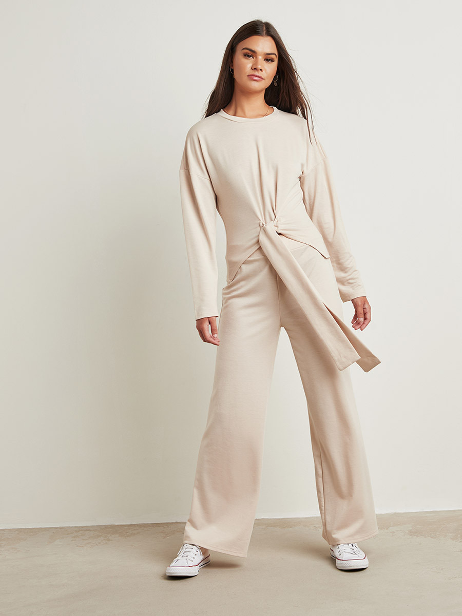 Styli Solid Front Tie Up Top and Pants Lounge Set-women-clothing-nightwear-pyjamas-bottoms-image-6
