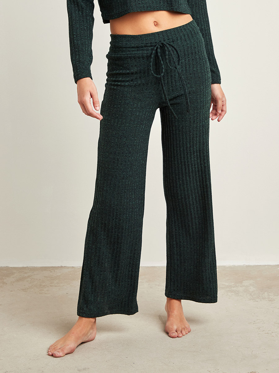 طقم بيجاما من بلوزة مضلعة وبنطلون واسع من ستايلي-women-clothing-nightwear-pyjamas-longsets-image-5