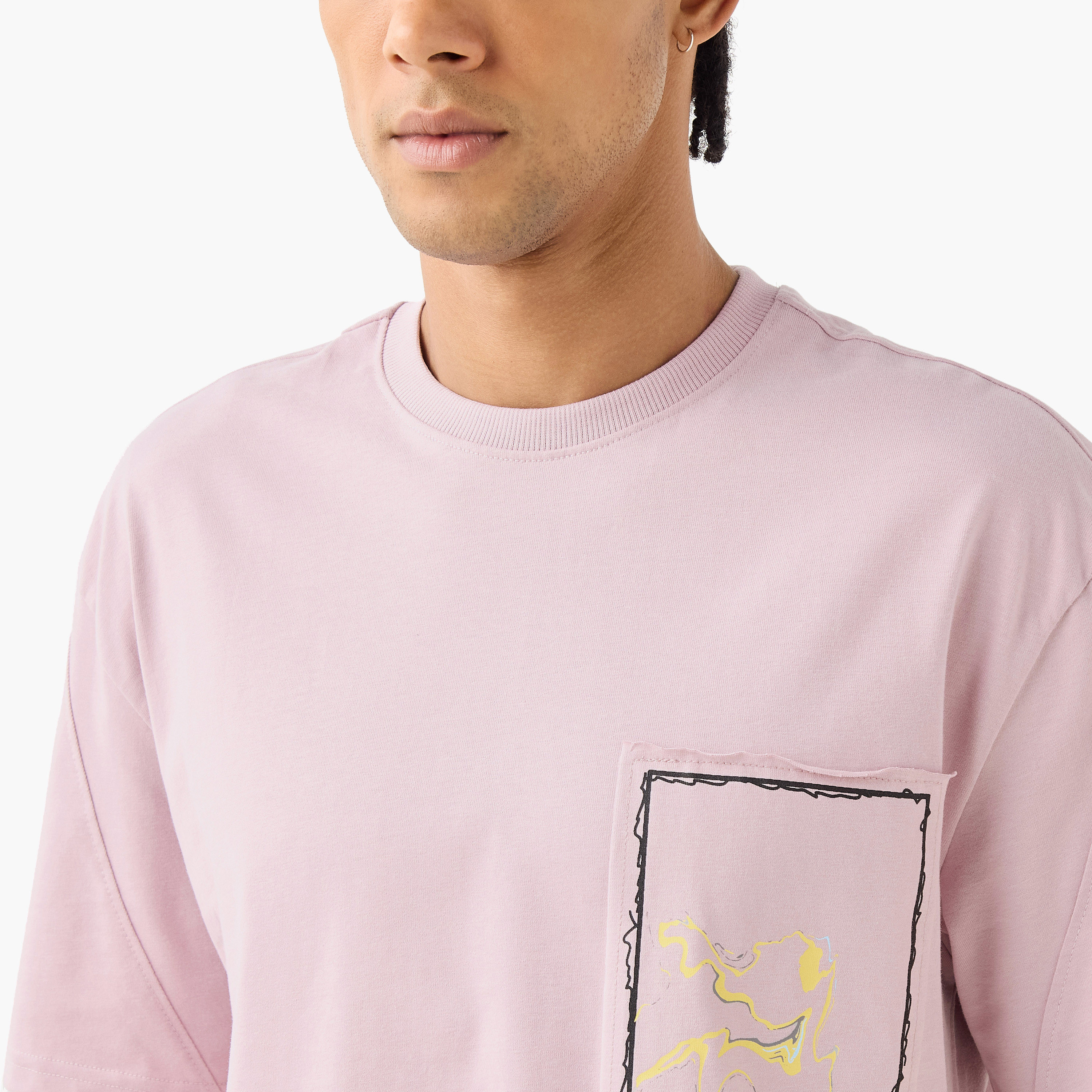 Lee Cooper Applique Detail Crew Neck T-shirt-men-clothing-tshirtsandpolos-tshirts-image-4