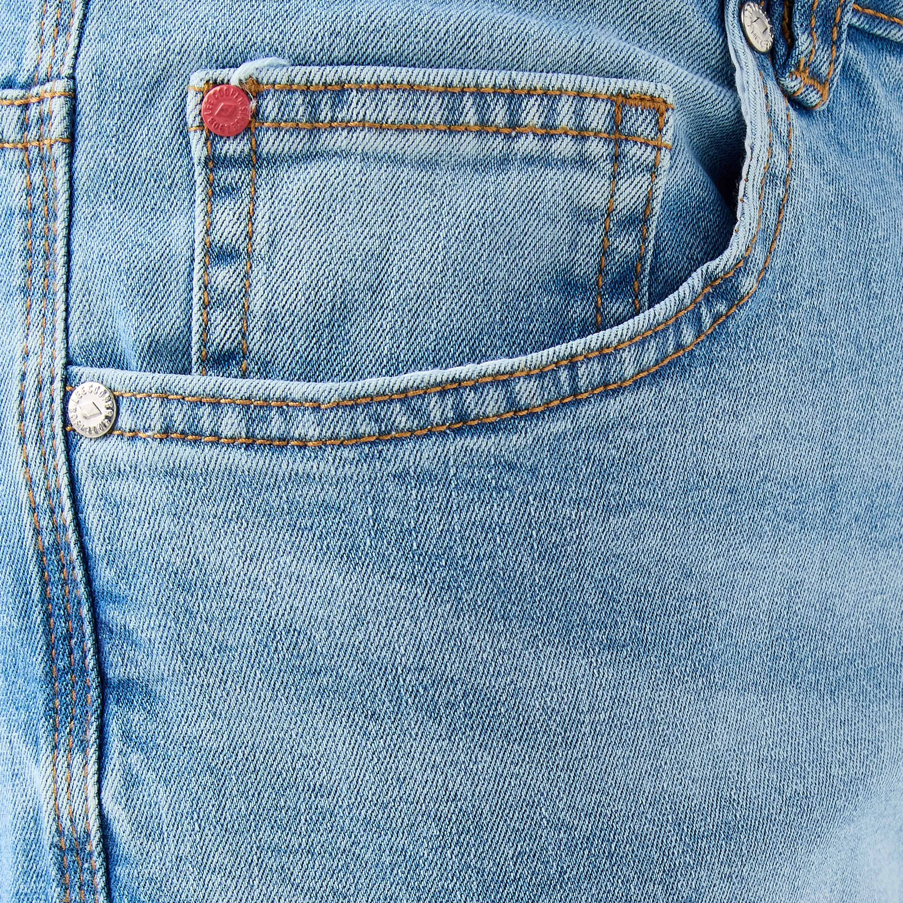 بنطلون جينز ضيق بزر إغلاق وجيوب من لي كوبر-men-clothing-jeans-image-5