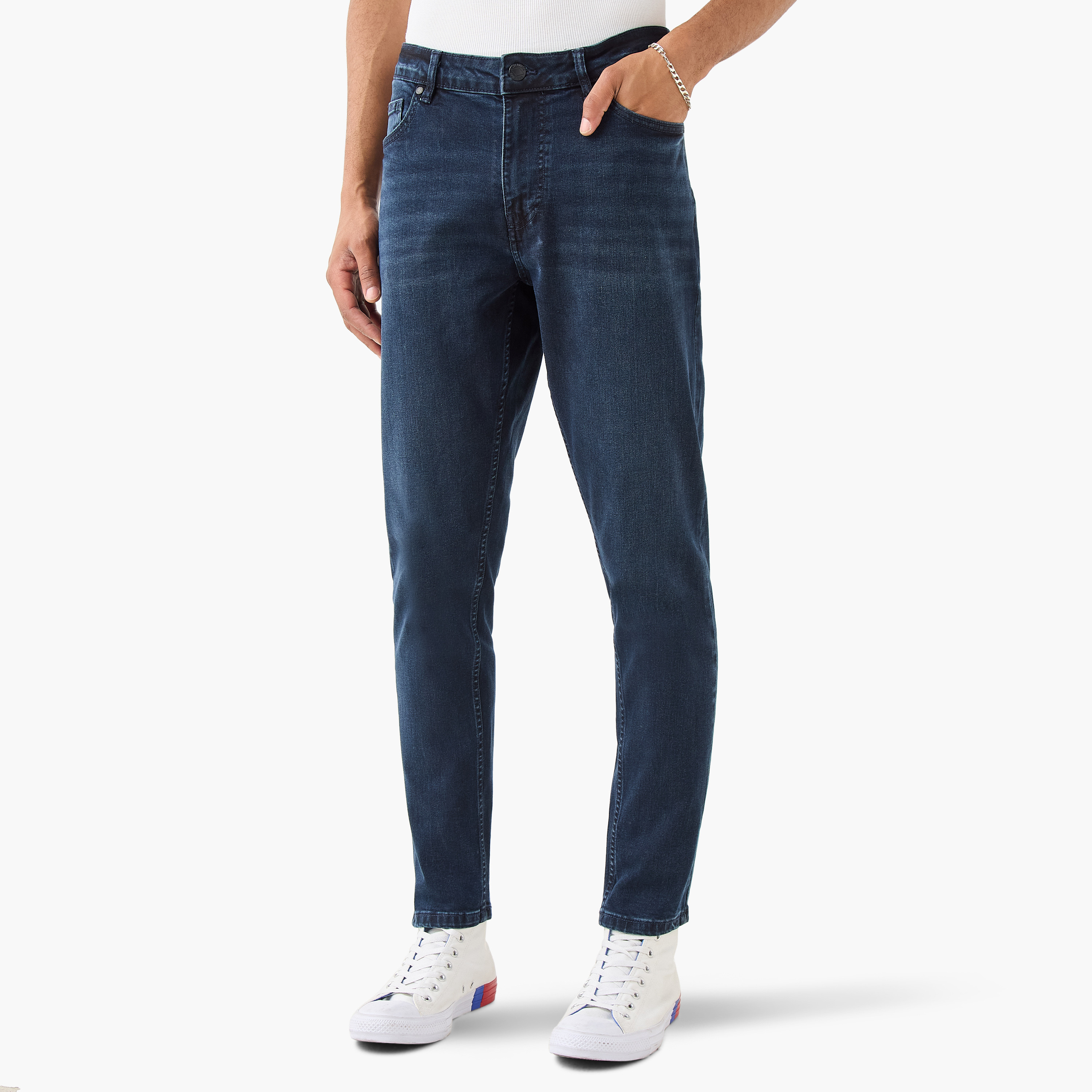 بنطلون جينز ضيق بزر إغلاق وجيوب من لي كوبر-men-clothing-jeans-image-1